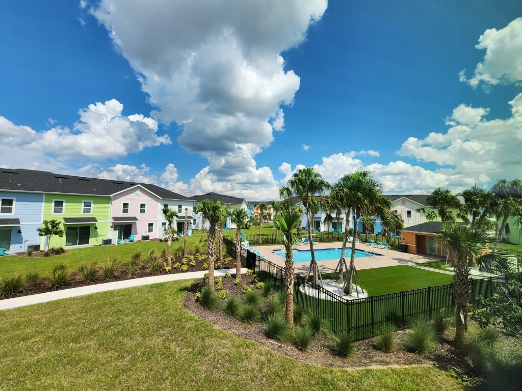 MargaritaVille - Residential
