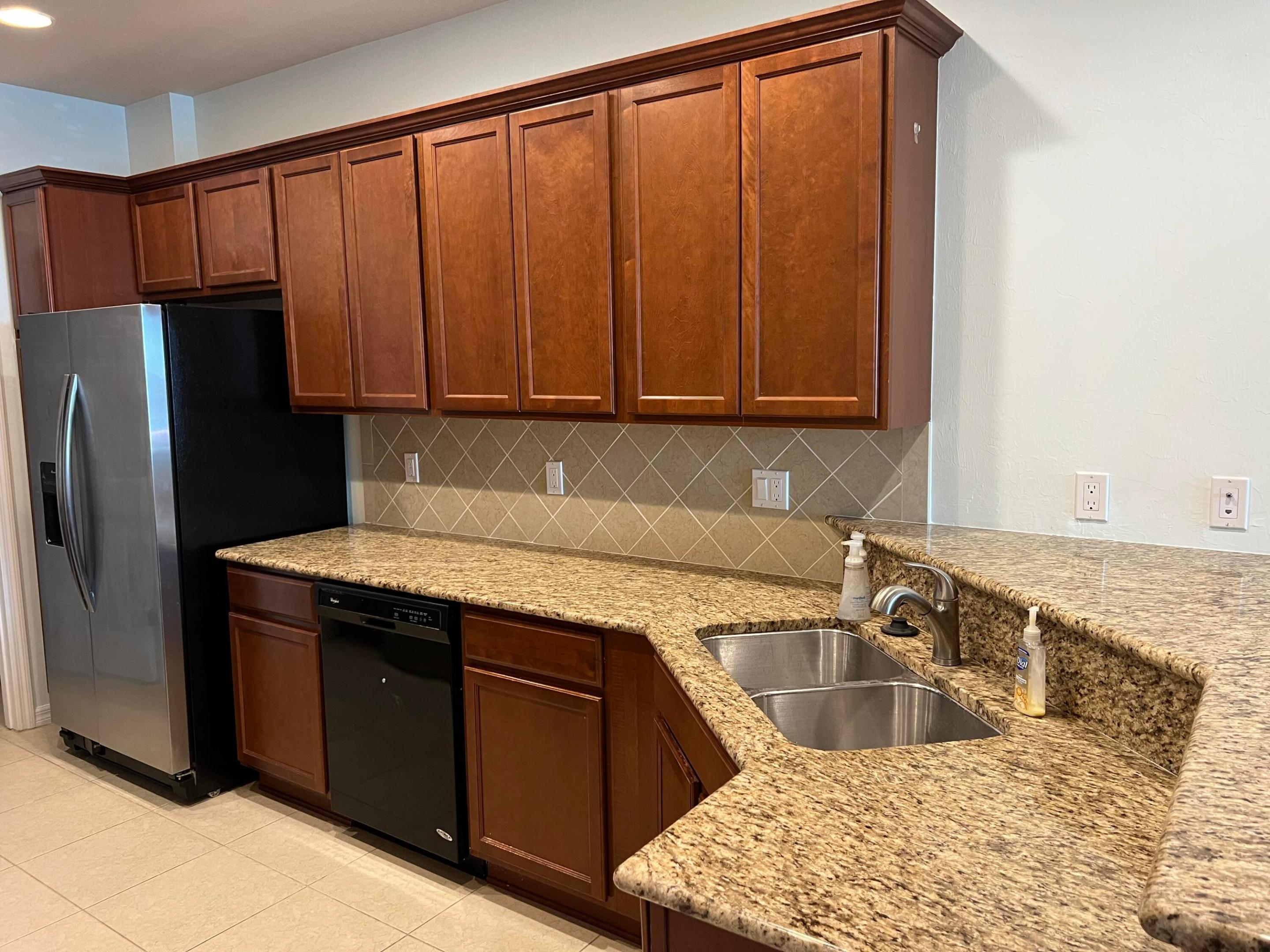 MALLORY CREEK AT ABACOA 2 - Residential Lease