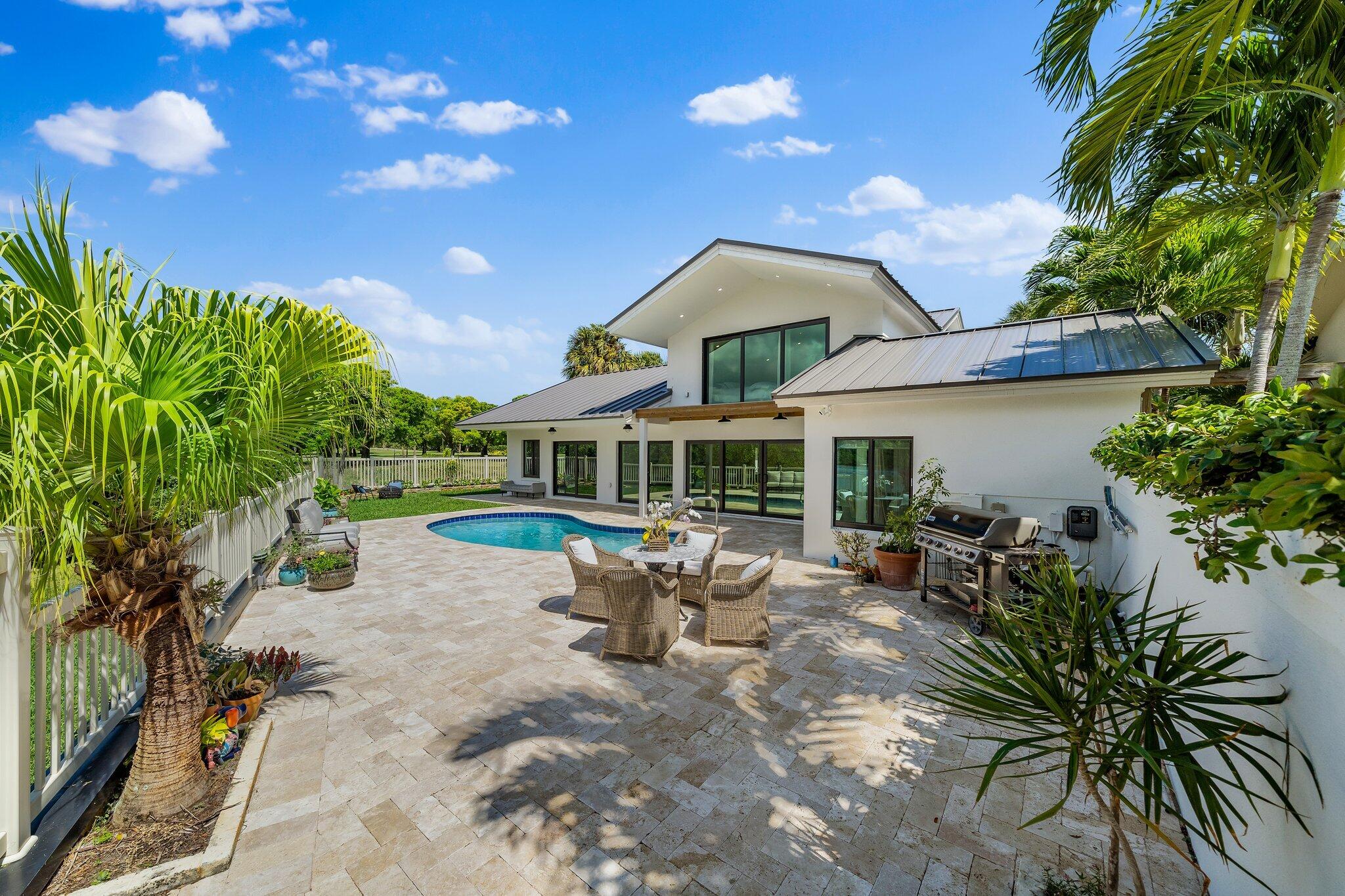 RIVER - Residential