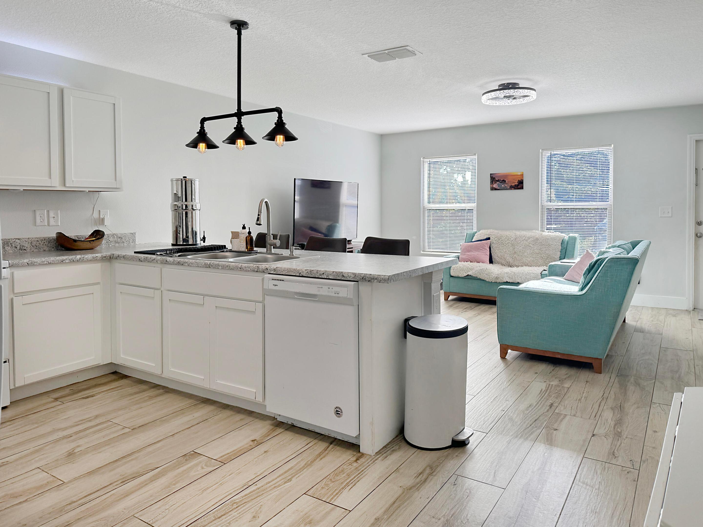 PORT ST LUCIE SECTION 10 - Residential