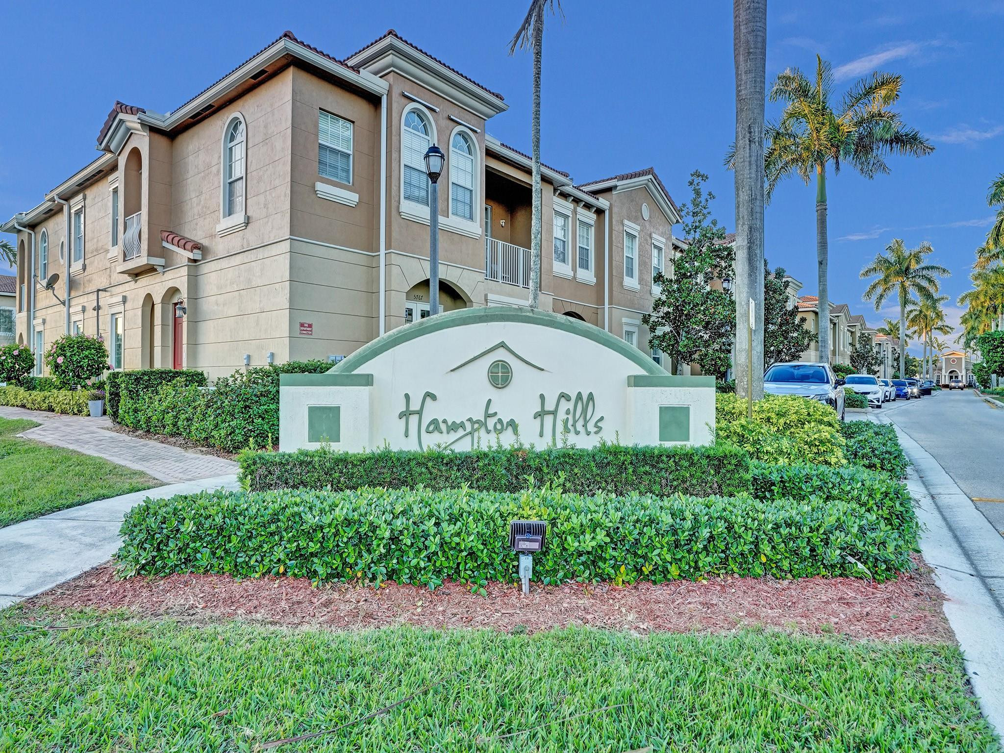 HAMPTON HILLS - Residential