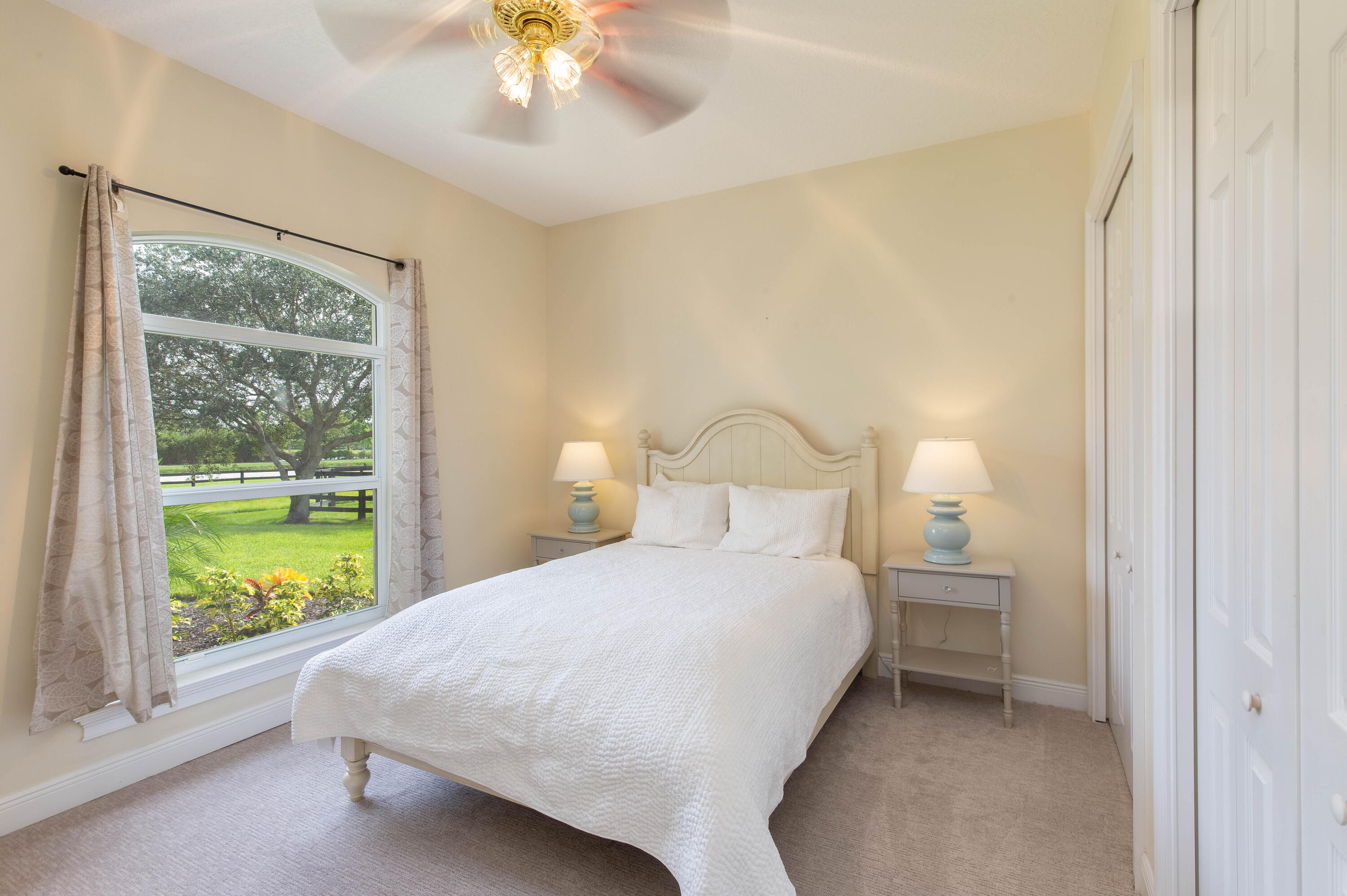 Palm Beach Point - Sun glade - Residential