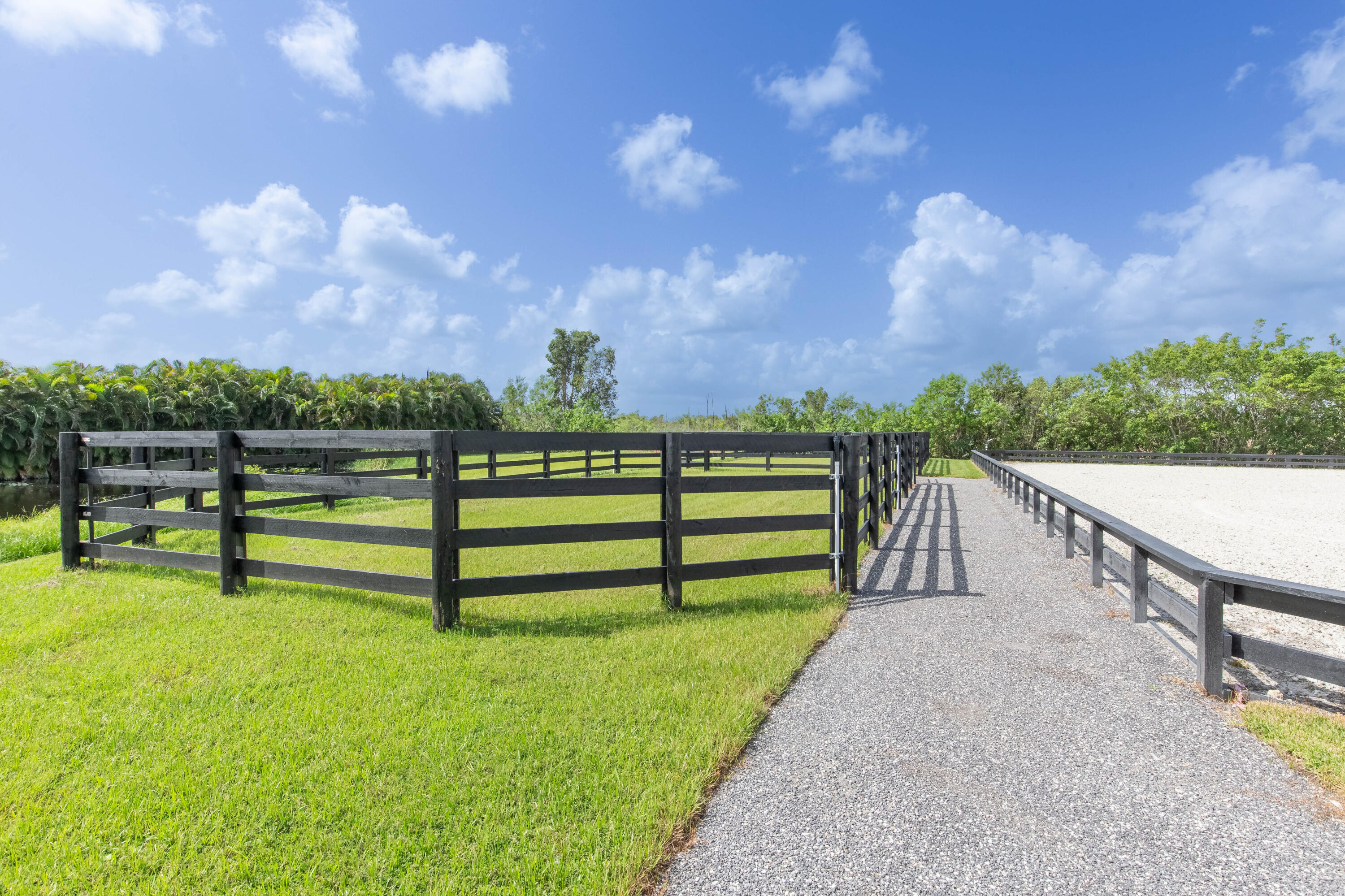 Palm Beach Point - Sun glade - Residential