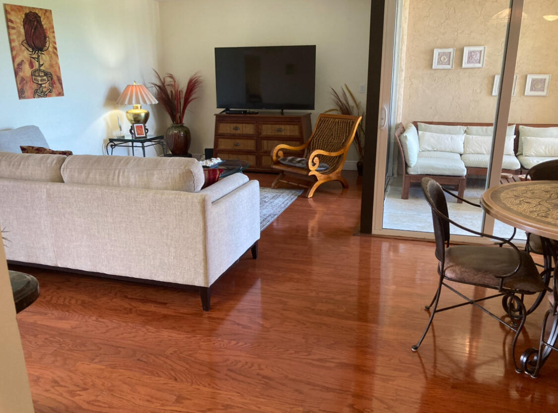 LAVERS DELRAY RACQUET CLUB CONDO - Residential Lease
