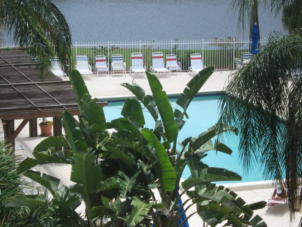 LAVERS DELRAY RACQUET CLUB CONDO - Residential Lease