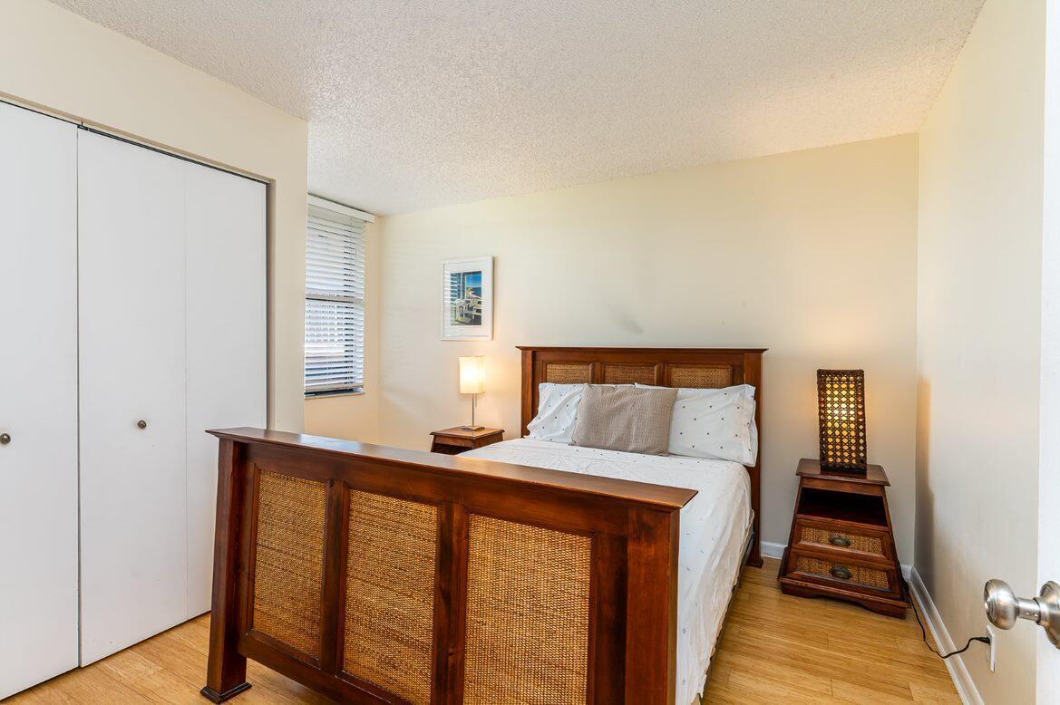LAVERS DELRAY RACQUET CLUB CONDO - Residential Lease