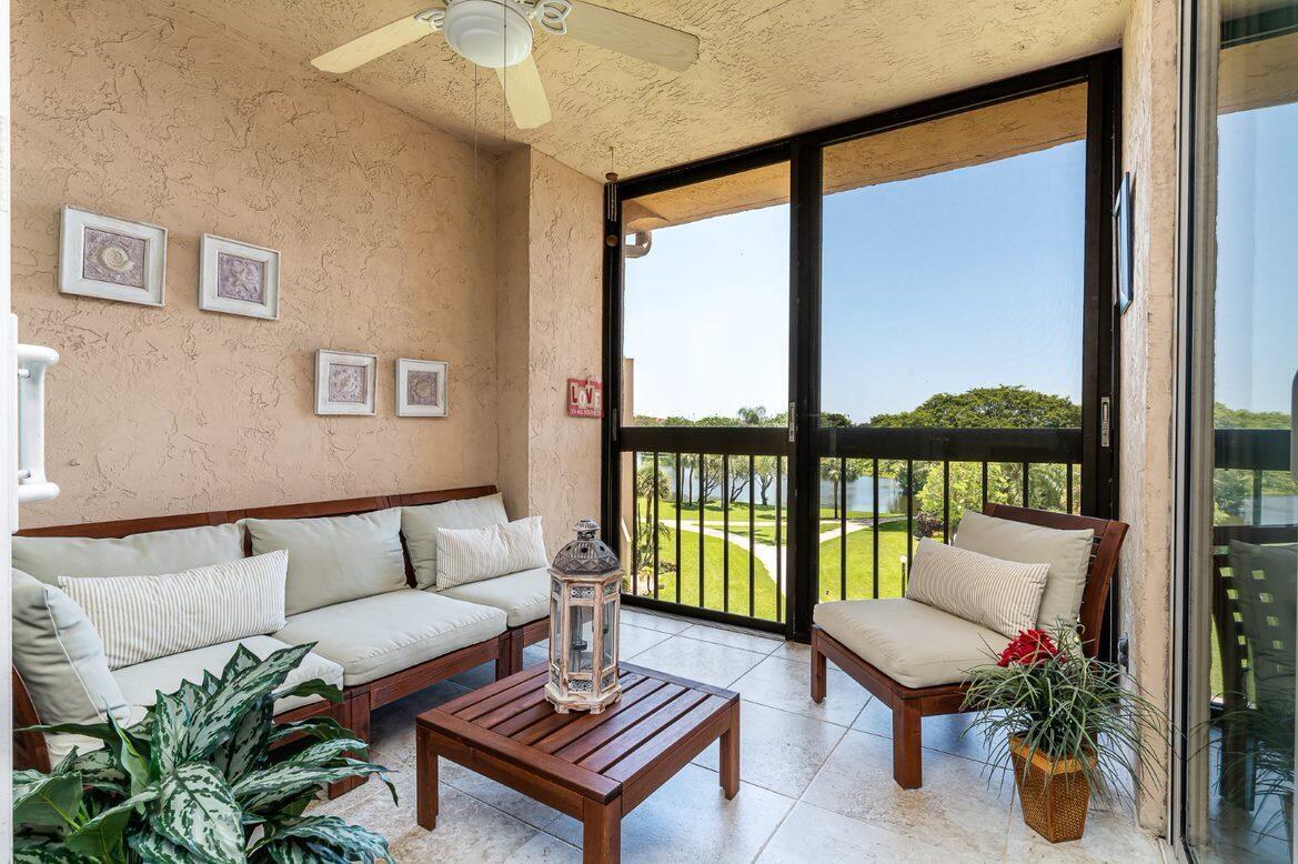 LAVERS DELRAY RACQUET CLUB CONDO - Residential Lease