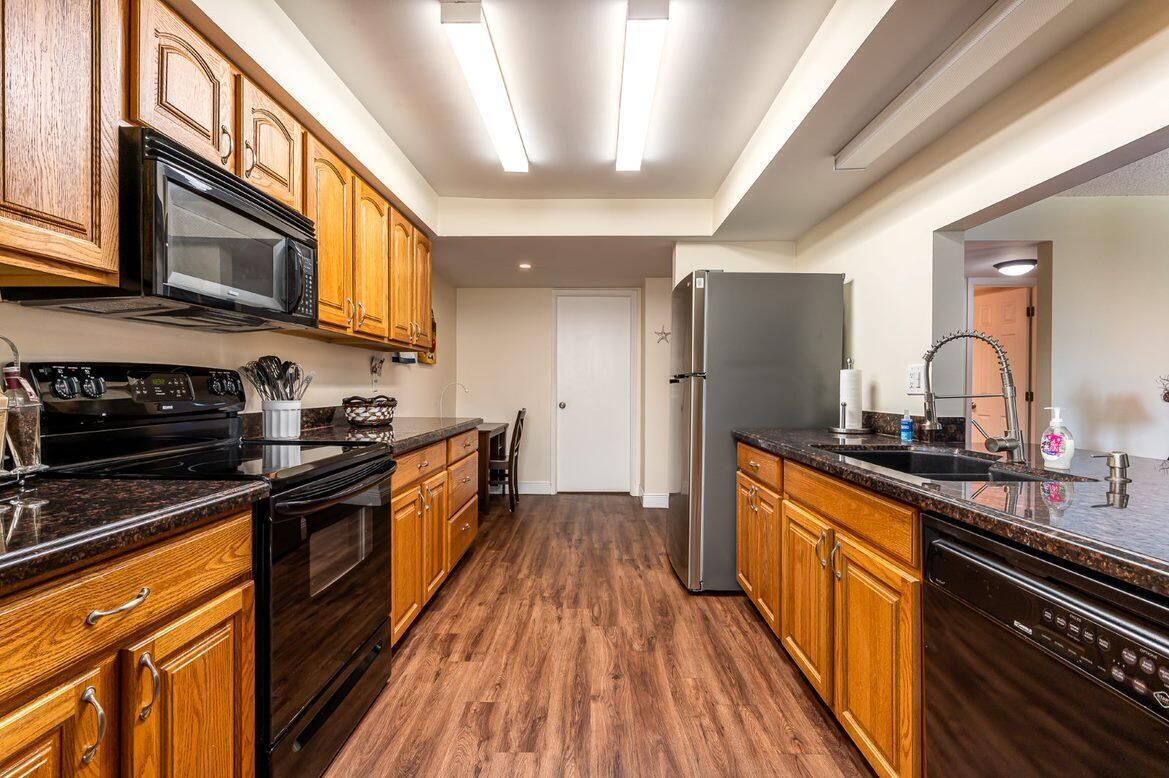 LAVERS DELRAY RACQUET CLUB CONDO - Residential Lease