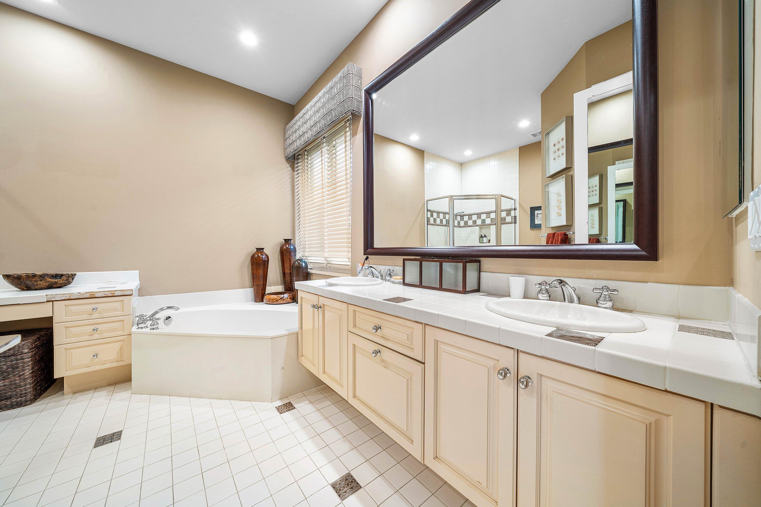 BALLENISLES - Residential