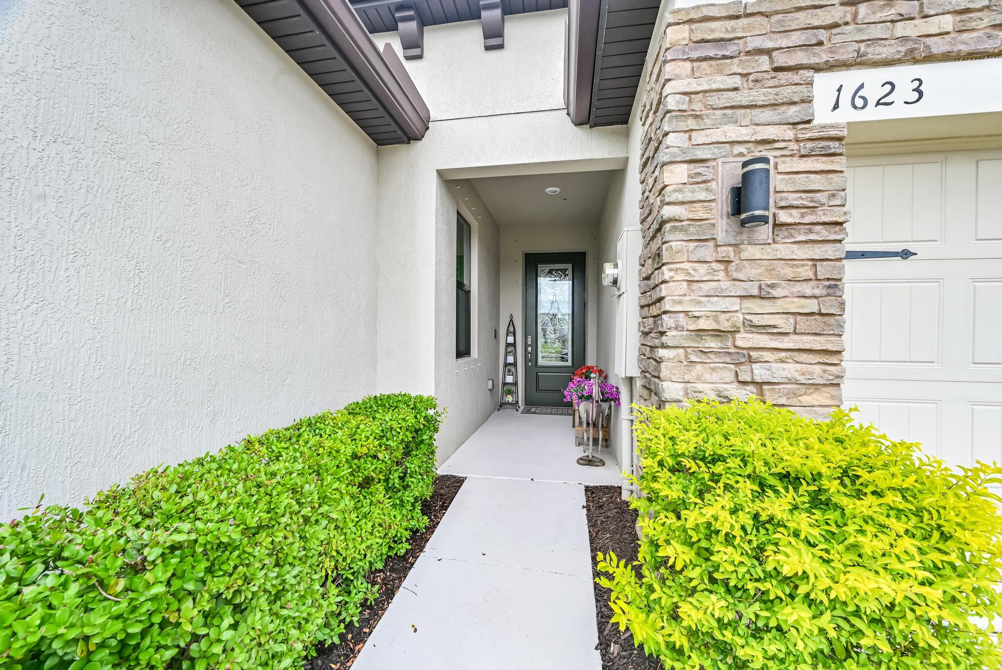CELEBRATION POINTE - Residential