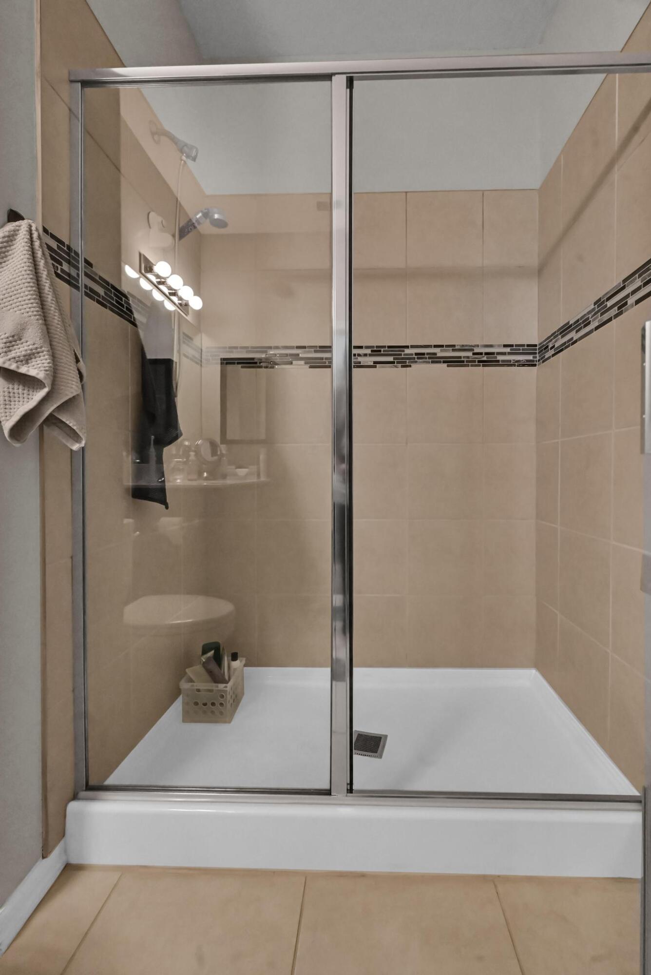 CELEBRATION POINTE - Residential