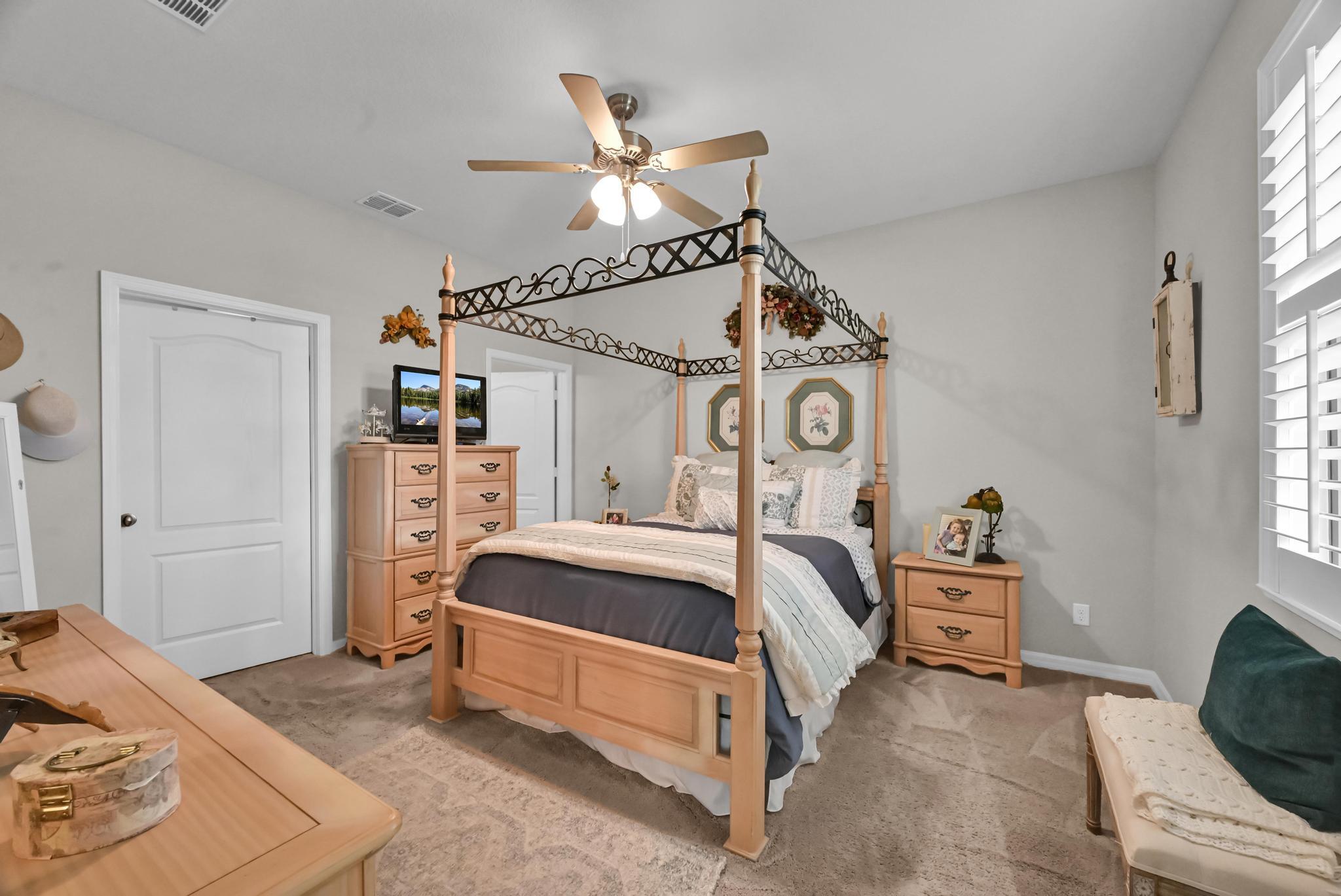 CELEBRATION POINTE - Residential