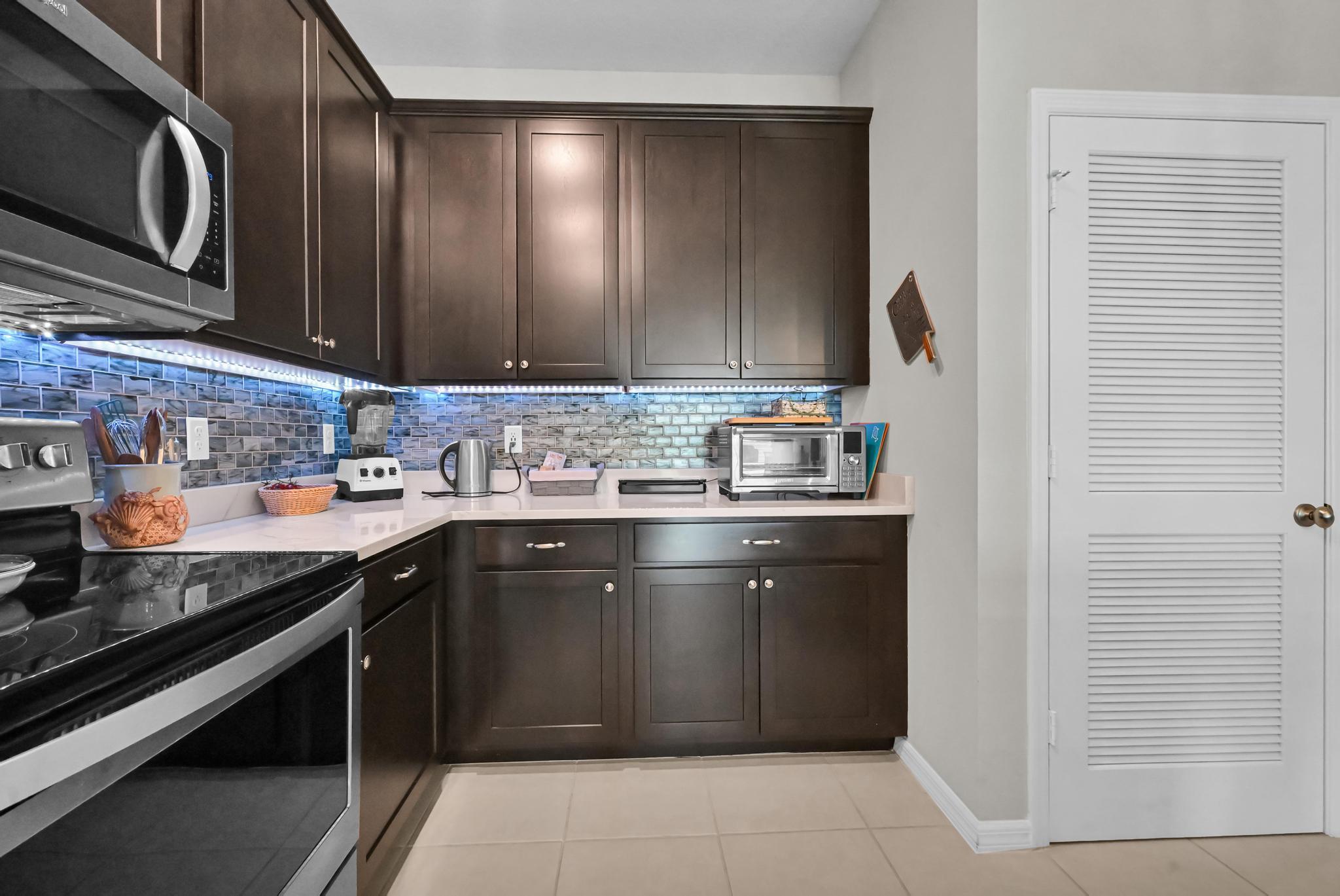 CELEBRATION POINTE - Residential