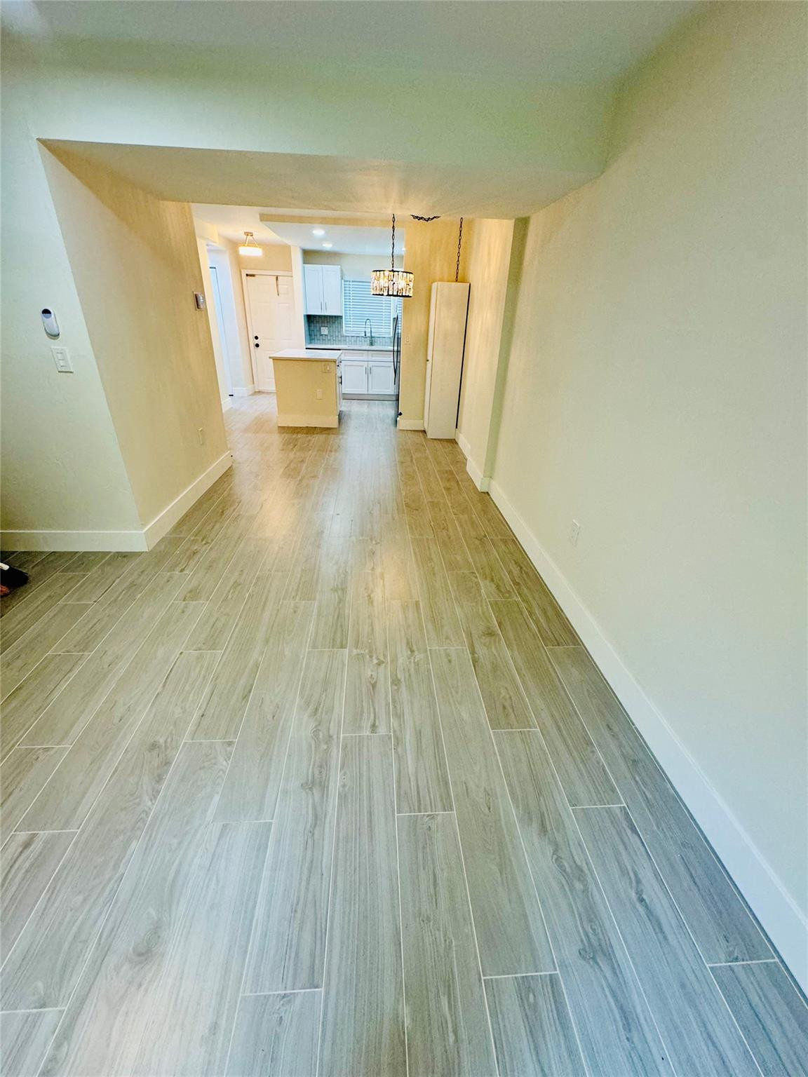 RACQUET CLUB - Residential Lease