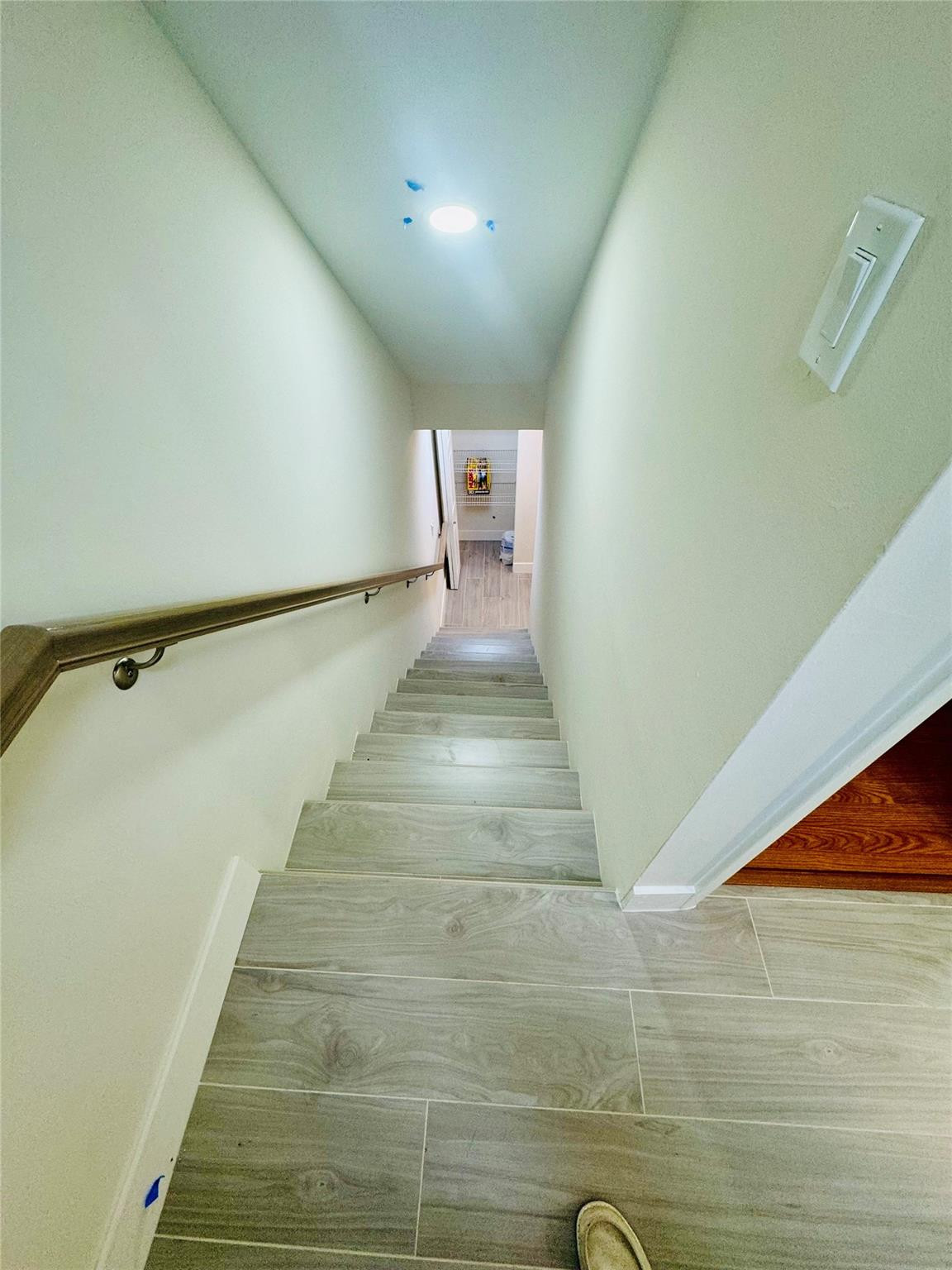 RACQUET CLUB - Residential Lease