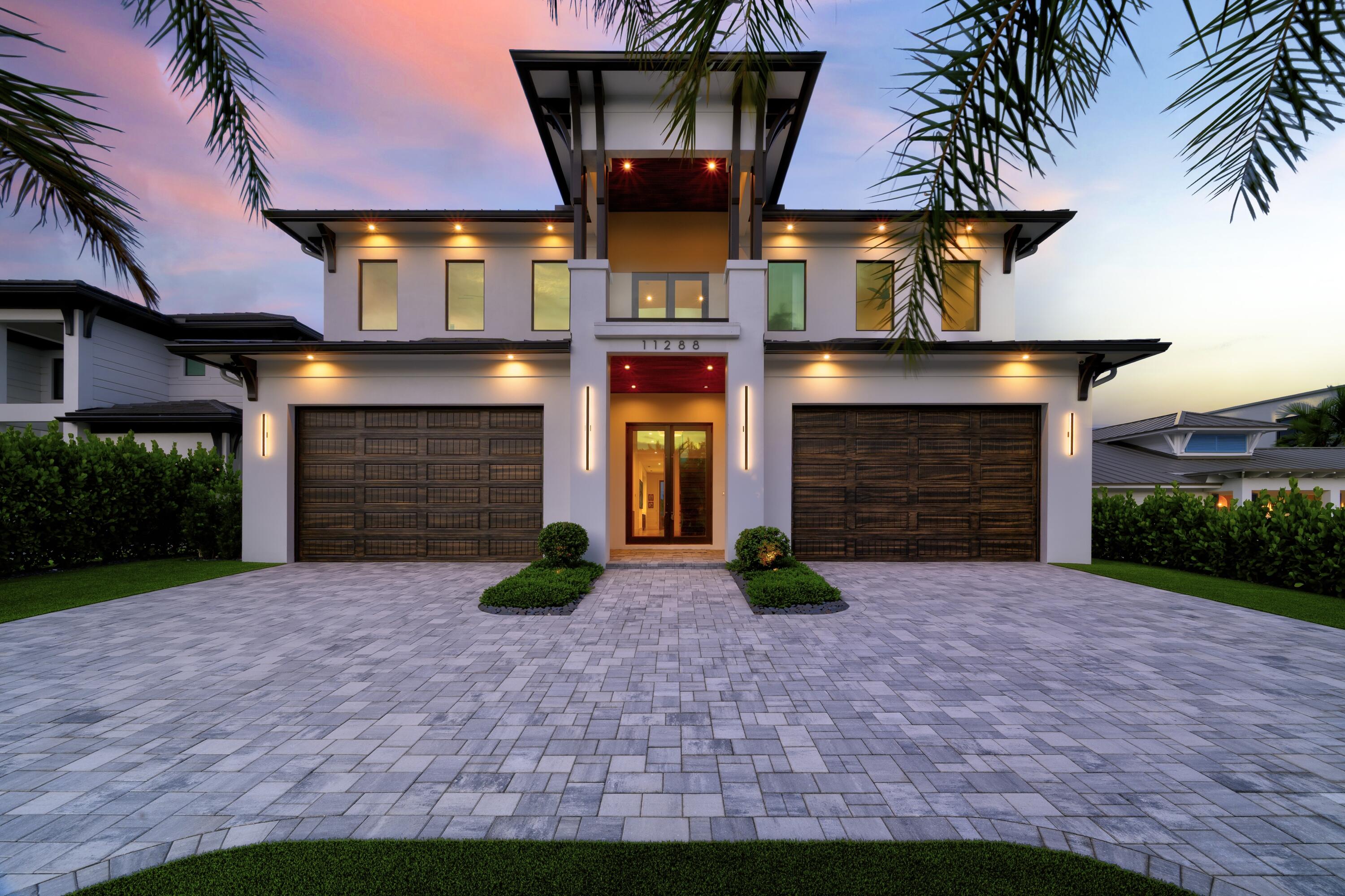 PIRATES COVE - Residential
