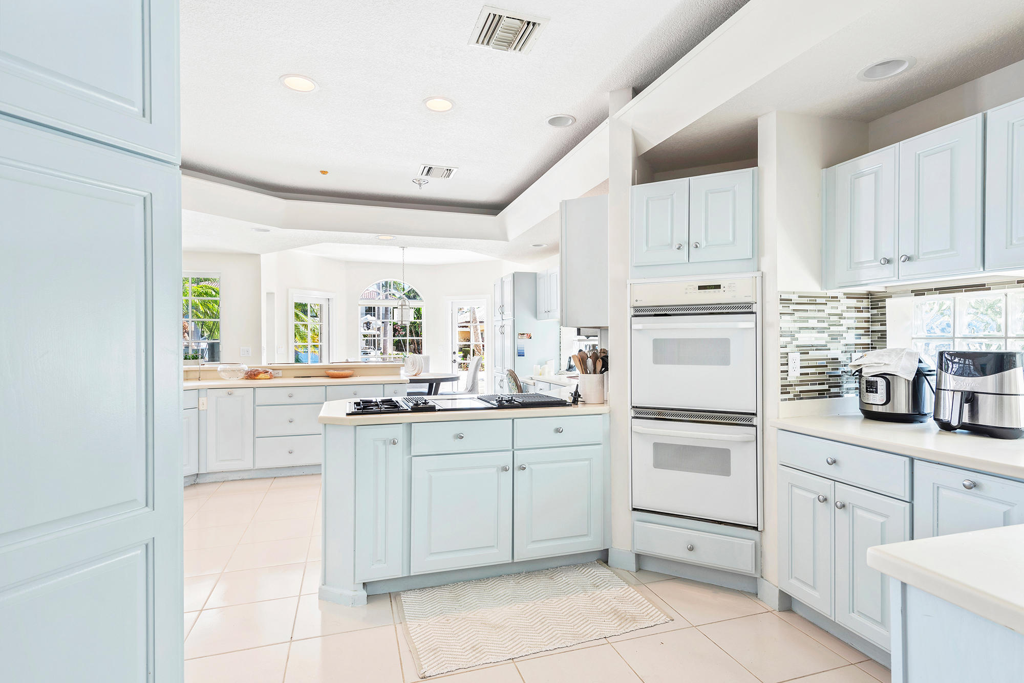 SEA ISLAND - Residential