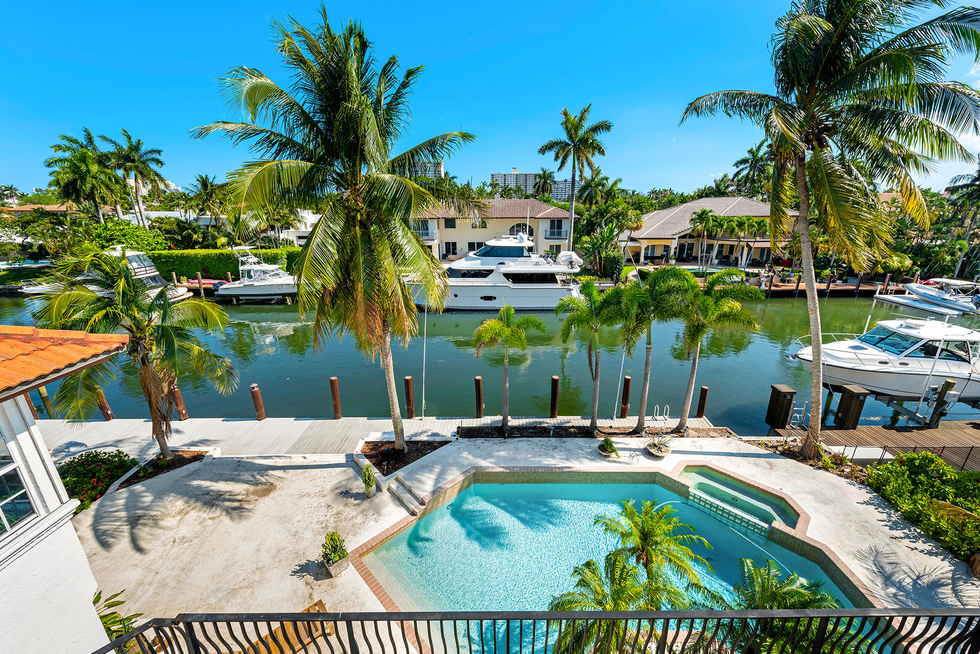 SEA ISLAND - Residential