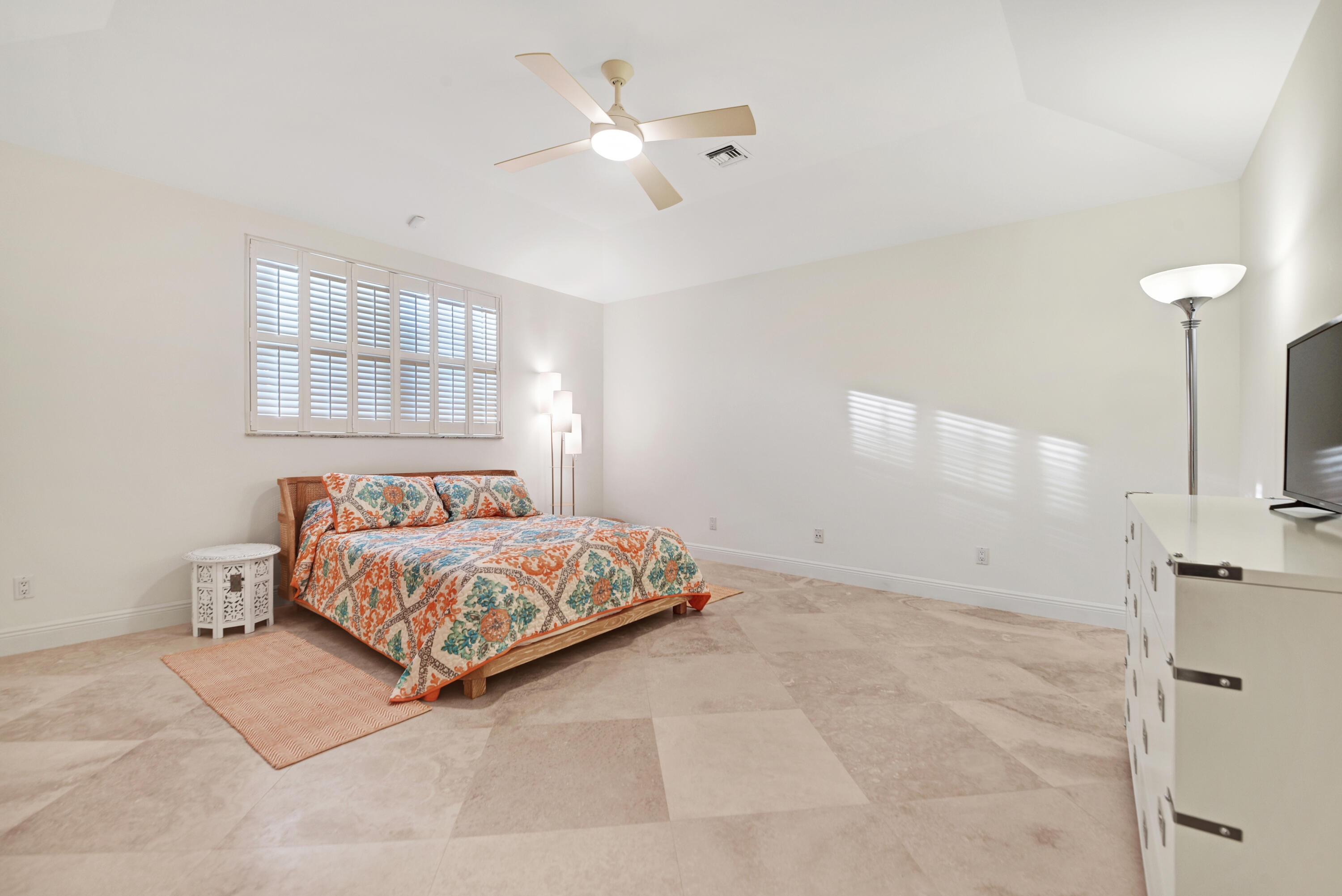 TURTLE BEACH CONDO - Residential Lease
