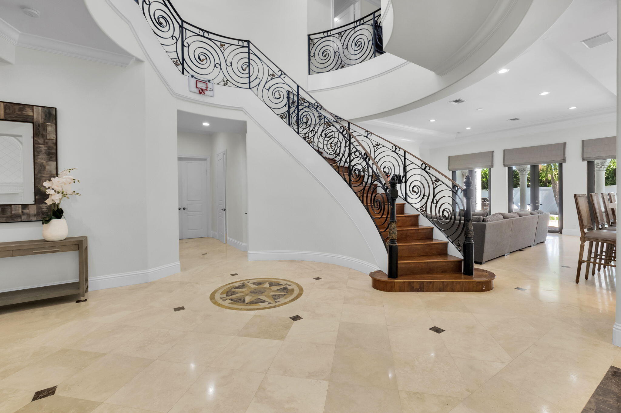 THORNHILL GREEN - Residential