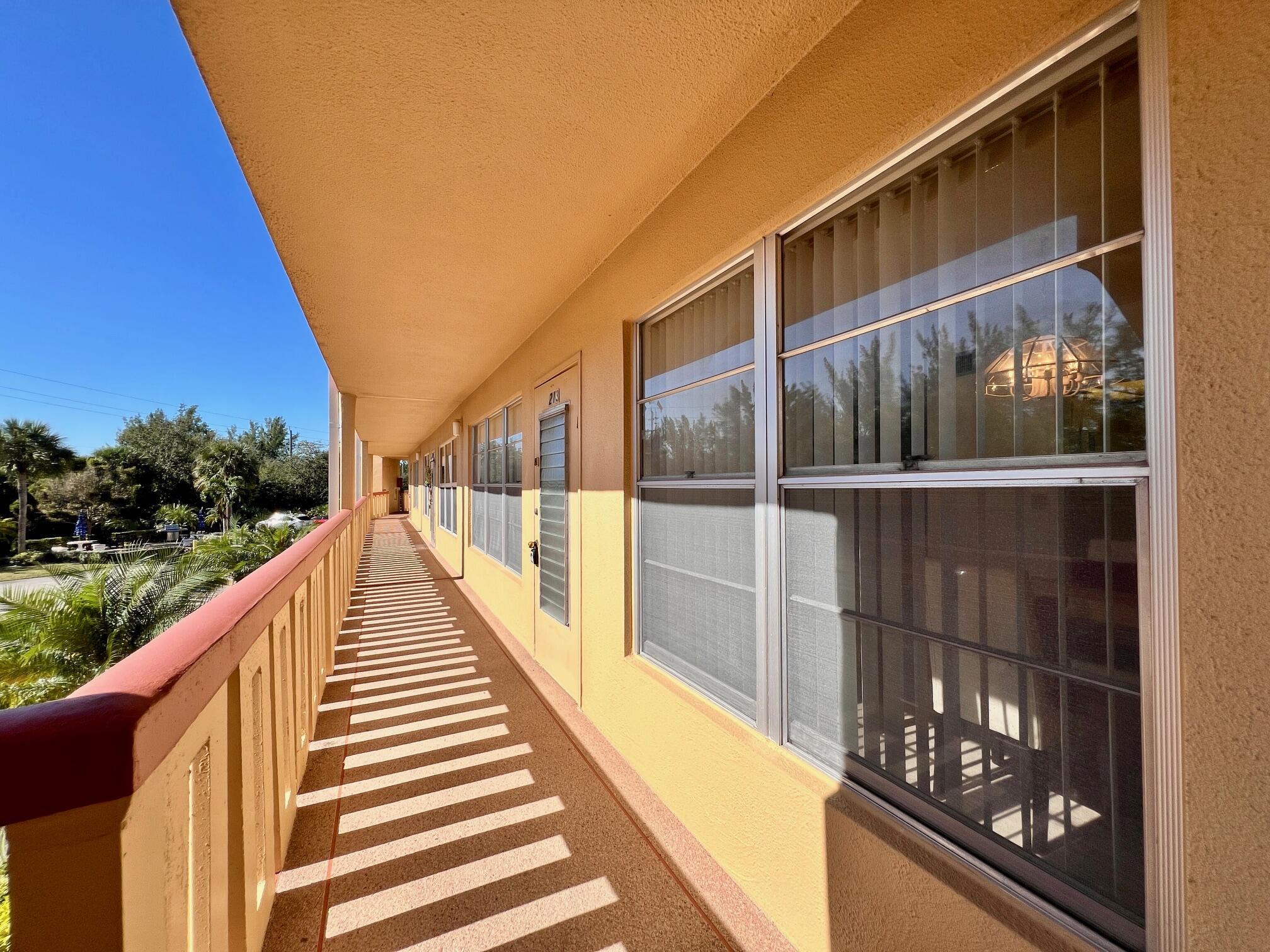 WELLINGTON CONDOS - Residential Lease