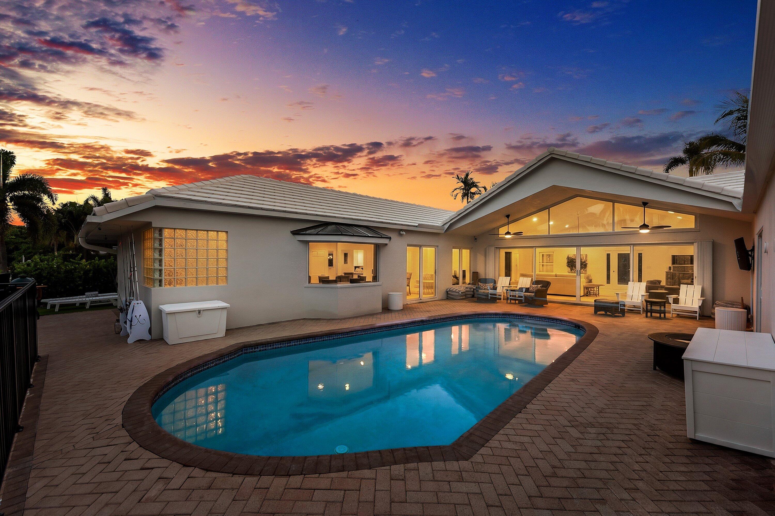 CAMINO GARDENS SEC 3 - Residential Lease