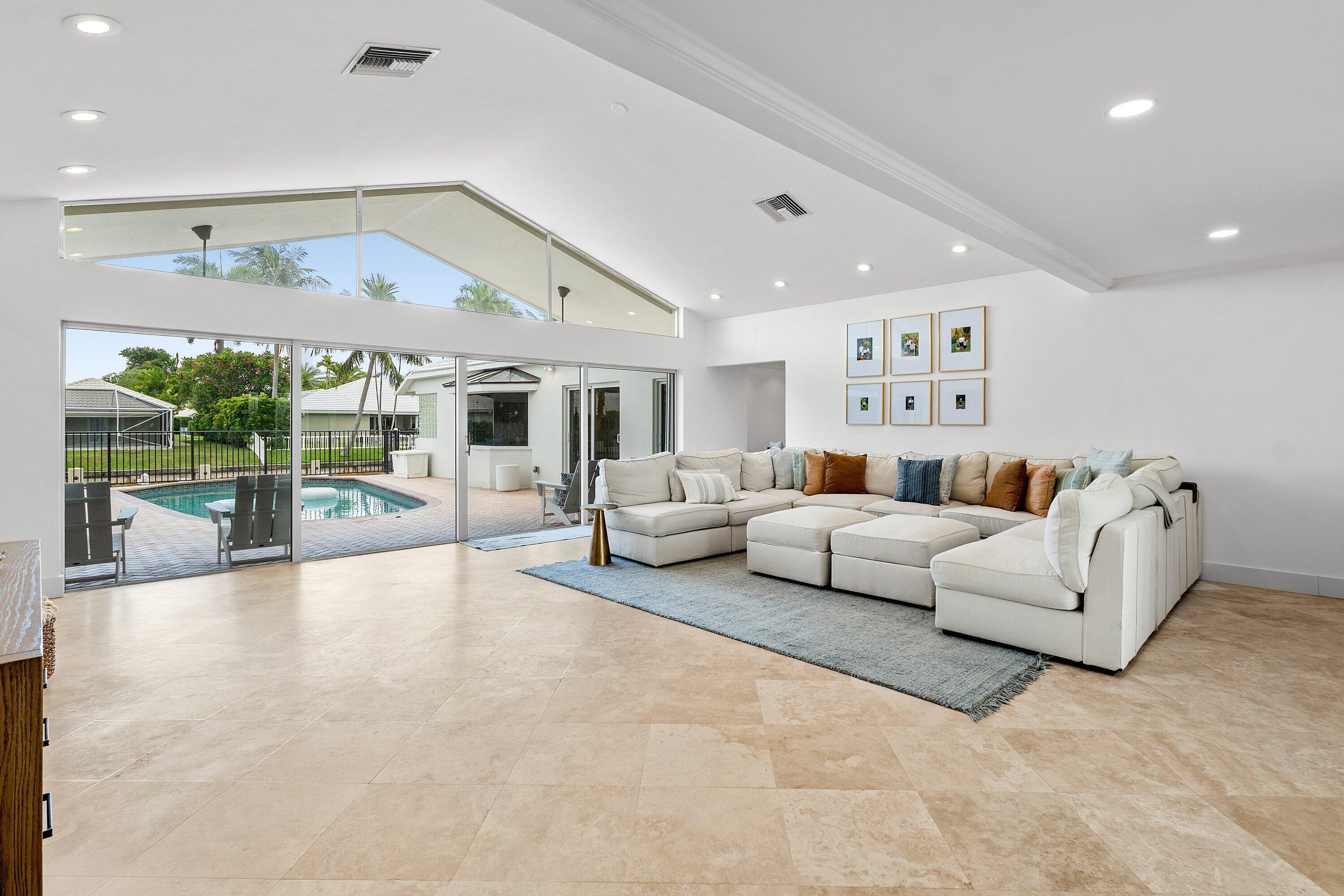 CAMINO GARDENS SEC 3 - Residential Lease