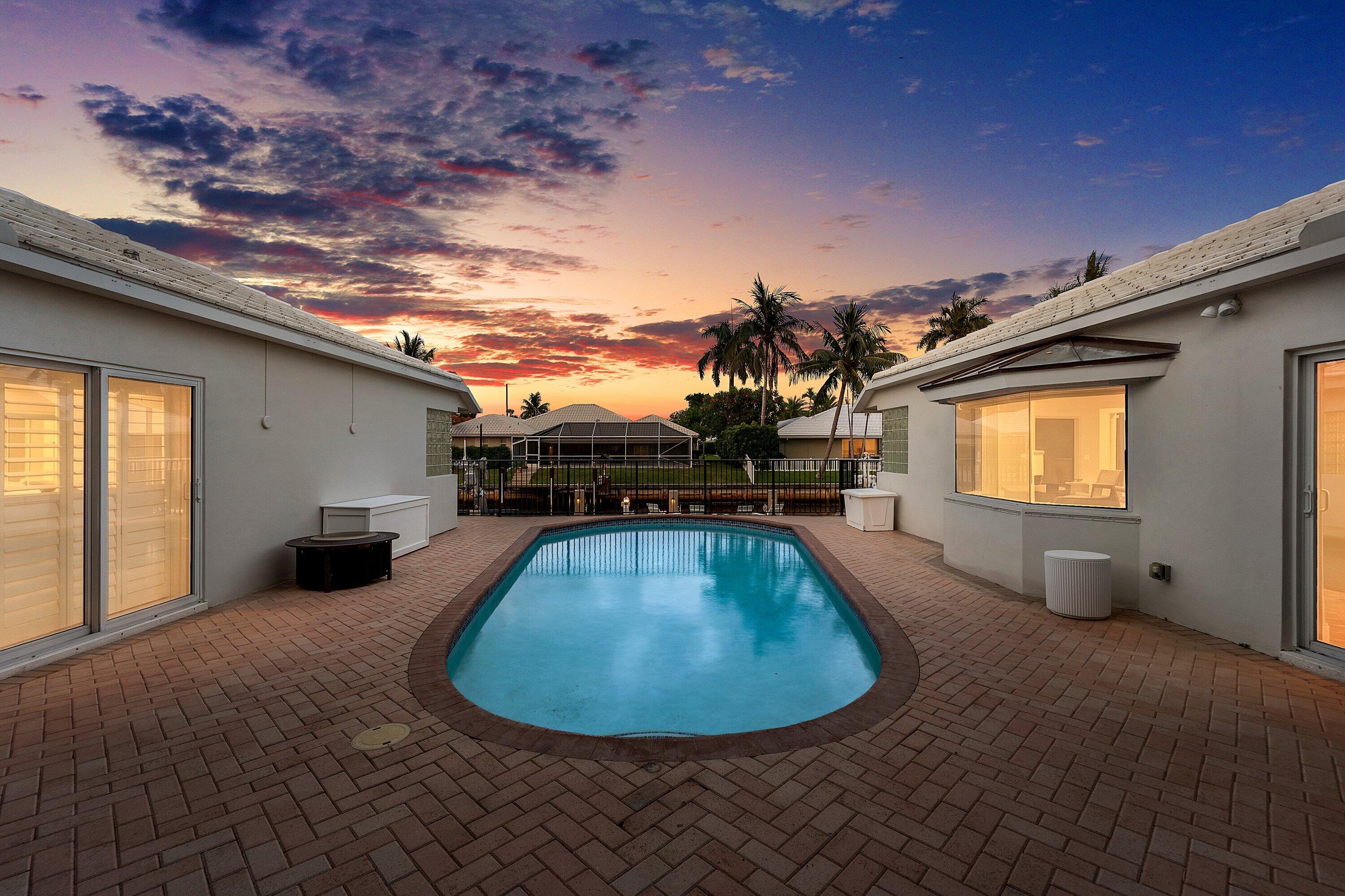 CAMINO GARDENS SEC 3 - Residential Lease