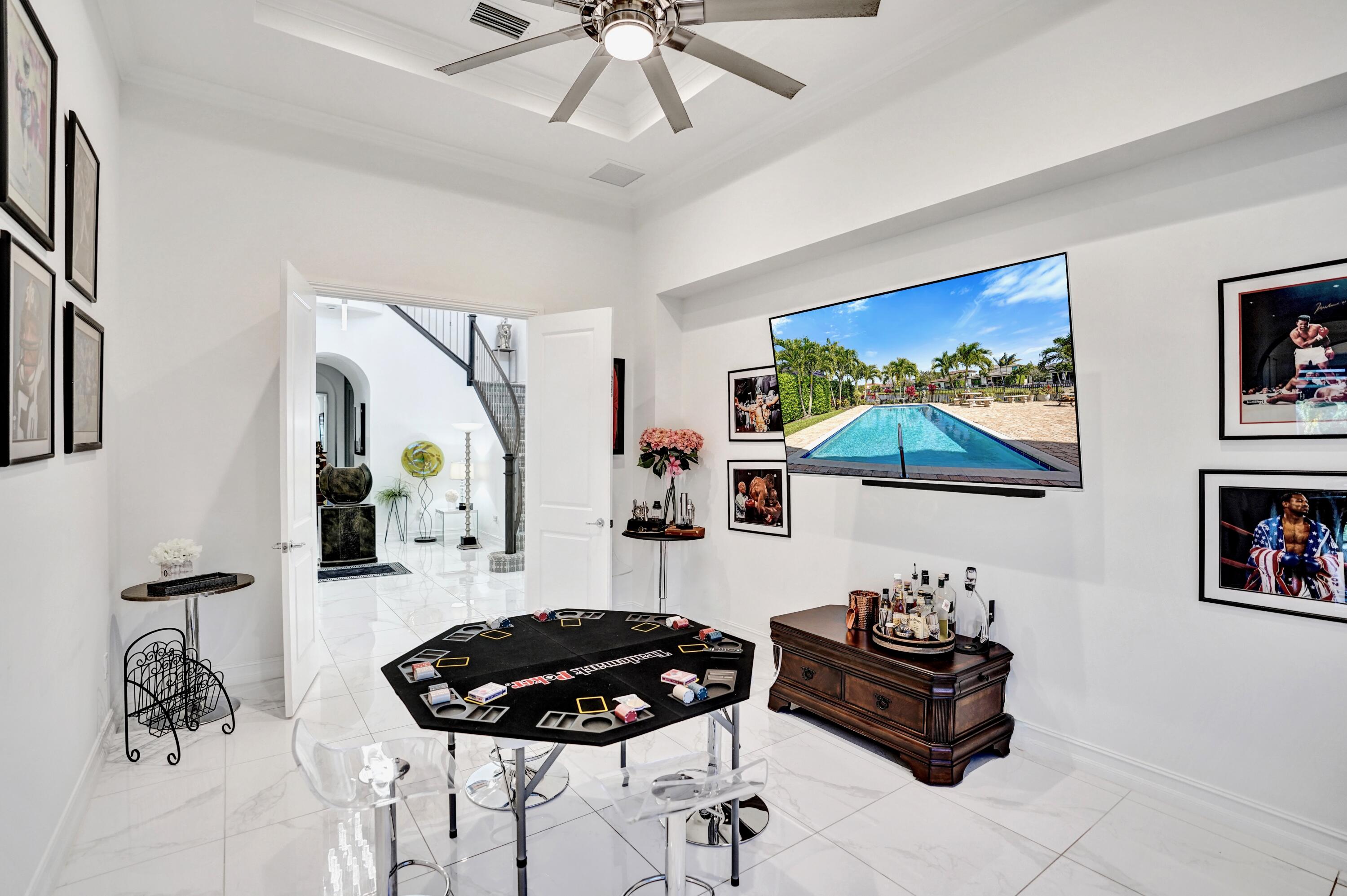 PALM MEADOWS ESTATES - Residential