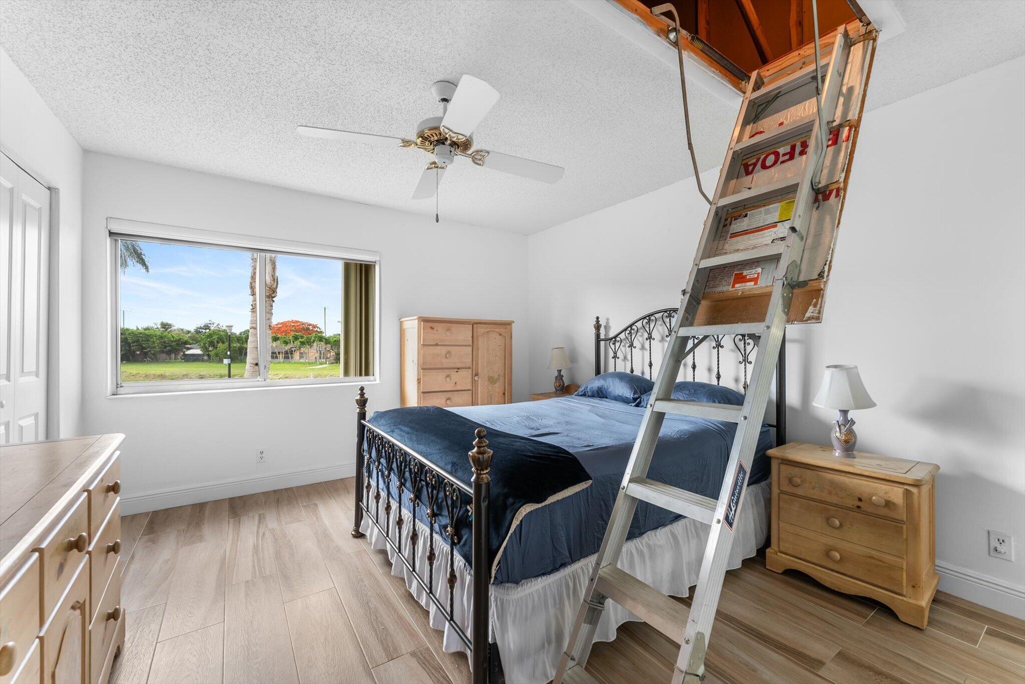 PINE RIDGE SOUTH IV CONDO - Residential