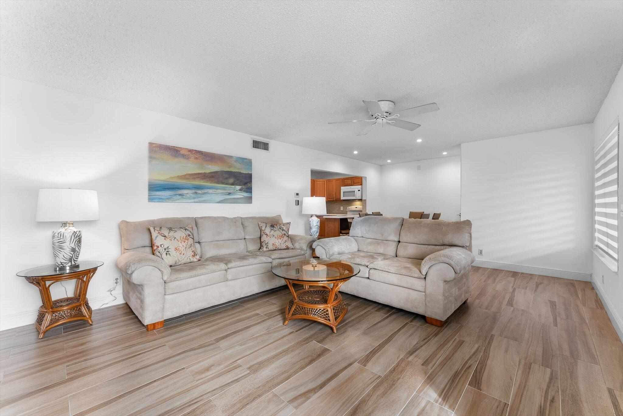 PINE RIDGE SOUTH IV CONDO - Residential