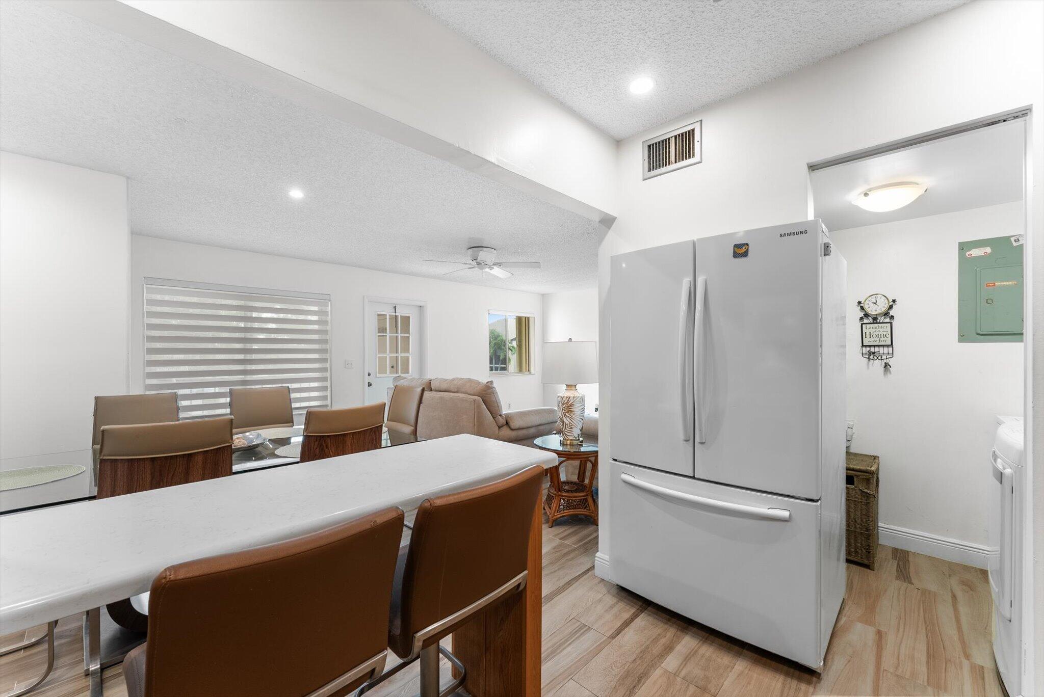 PINE RIDGE SOUTH IV CONDO - Residential