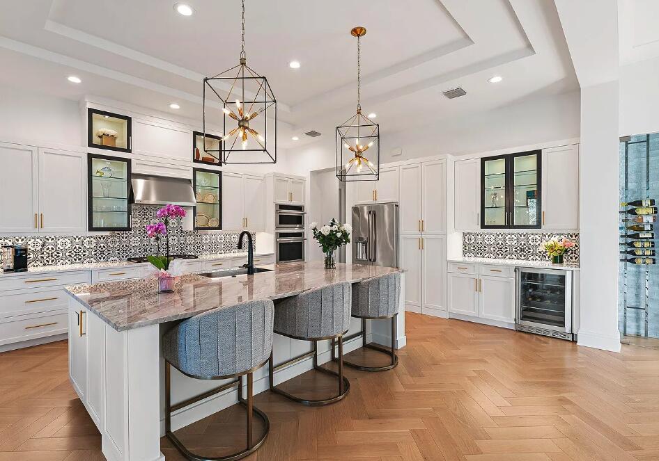 INDIAN HILLS - Residential
