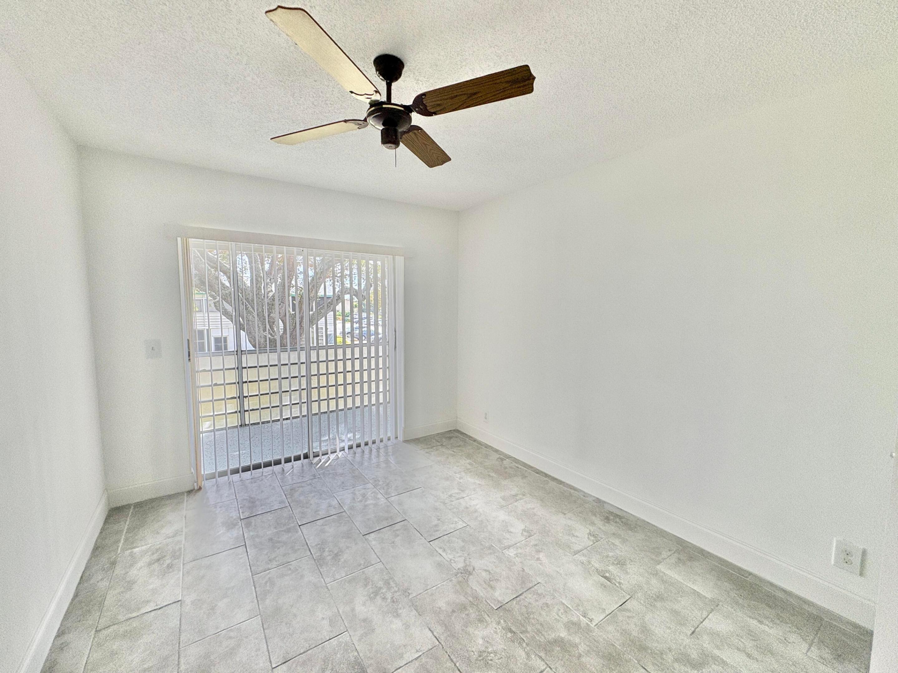CENTURY VILLAGE / SUSSEX CONDO - Residential Lease