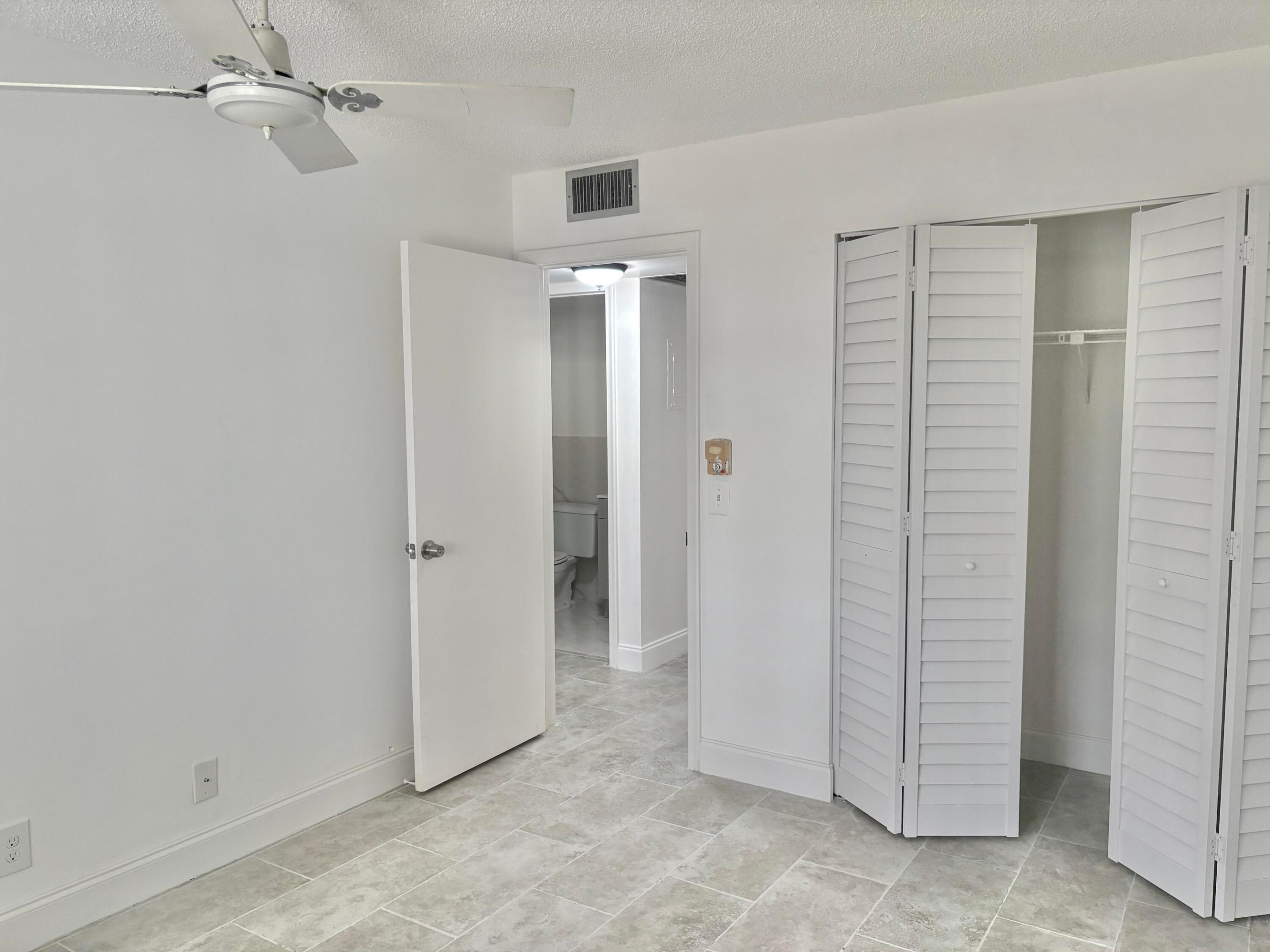 CENTURY VILLAGE / SUSSEX CONDO - Residential Lease