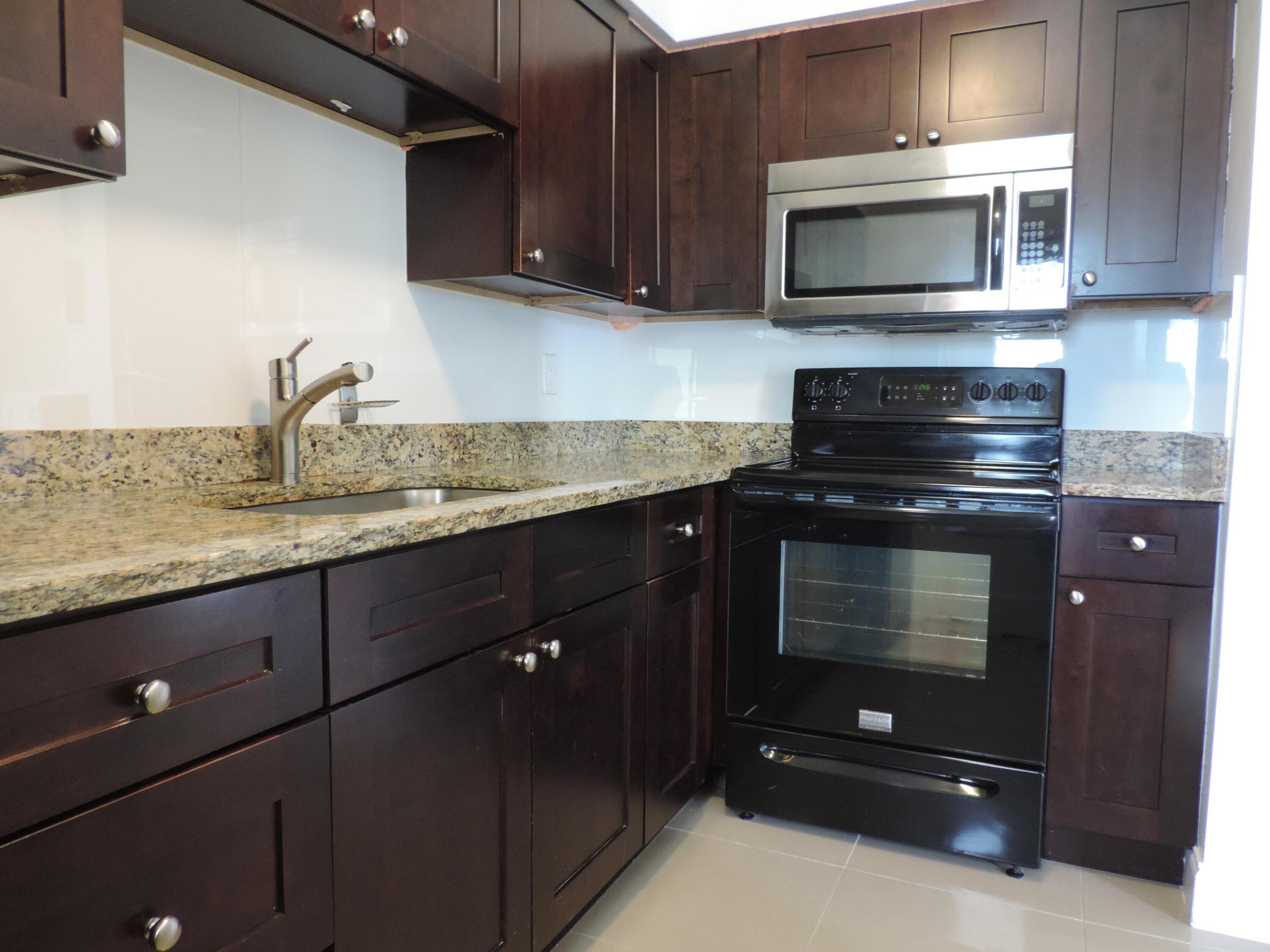 POMPANO ISLES SEC - Residential Lease