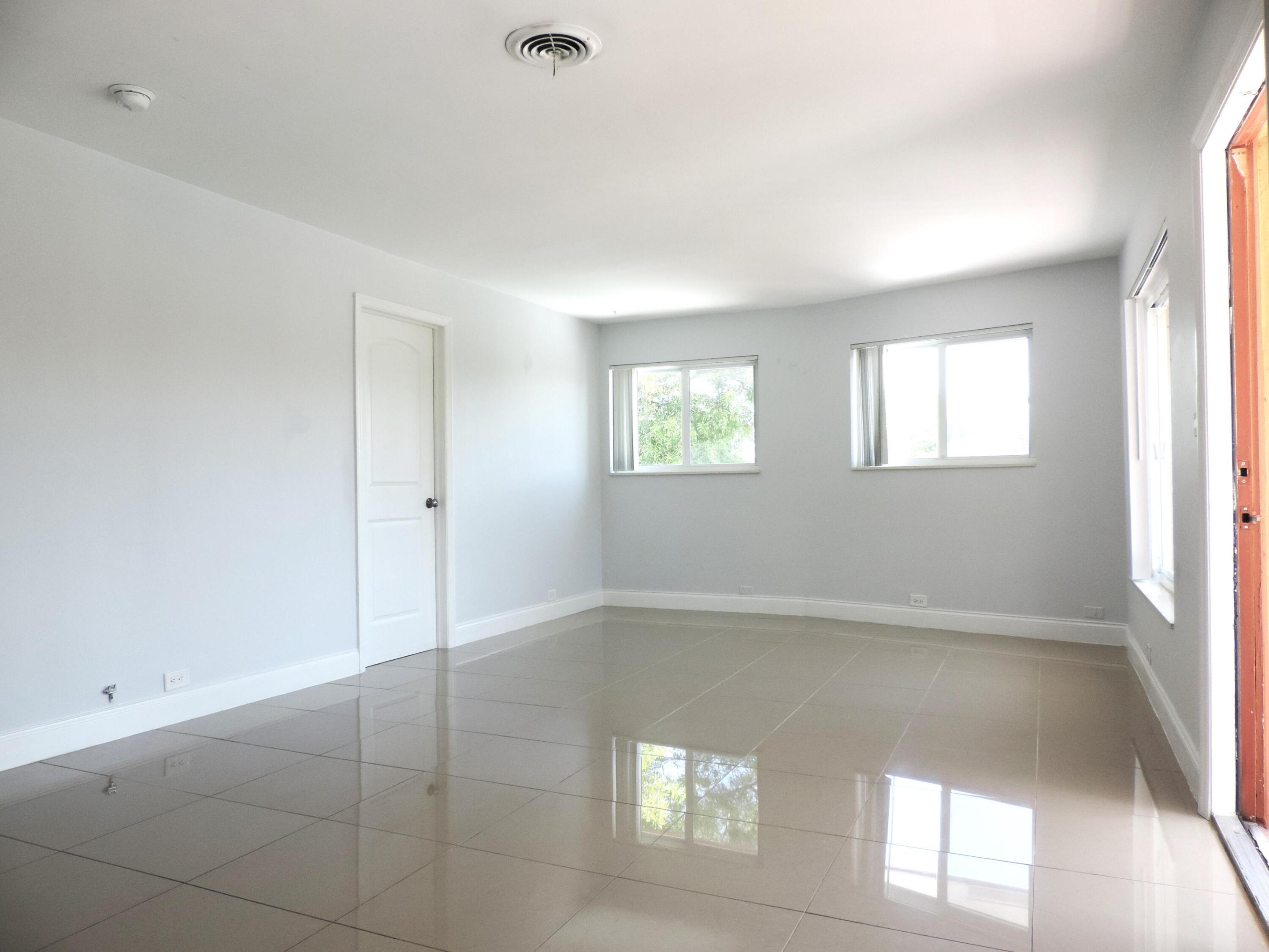 POMPANO ISLES SEC - Residential Lease