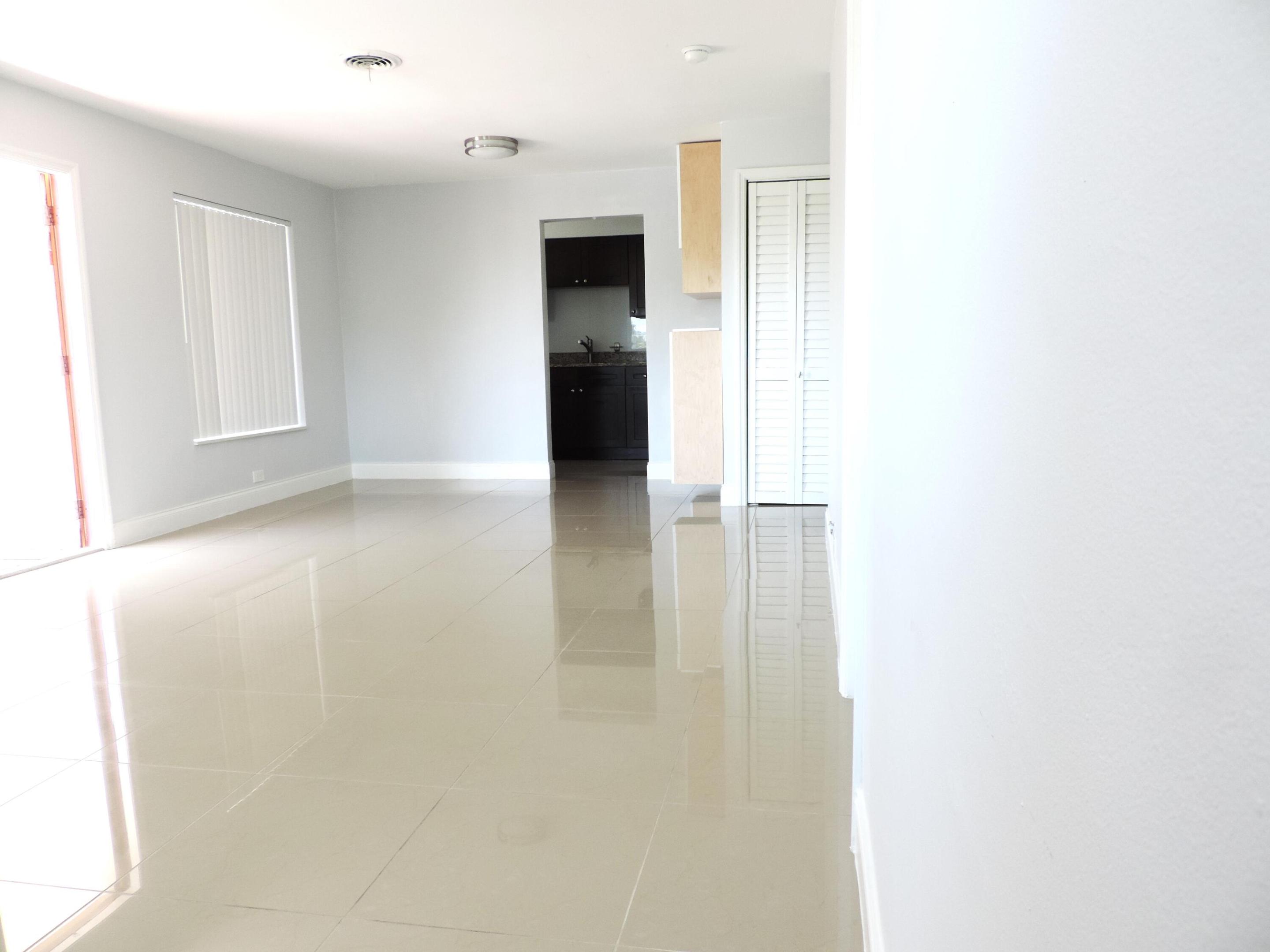 POMPANO ISLES SEC - Residential Lease