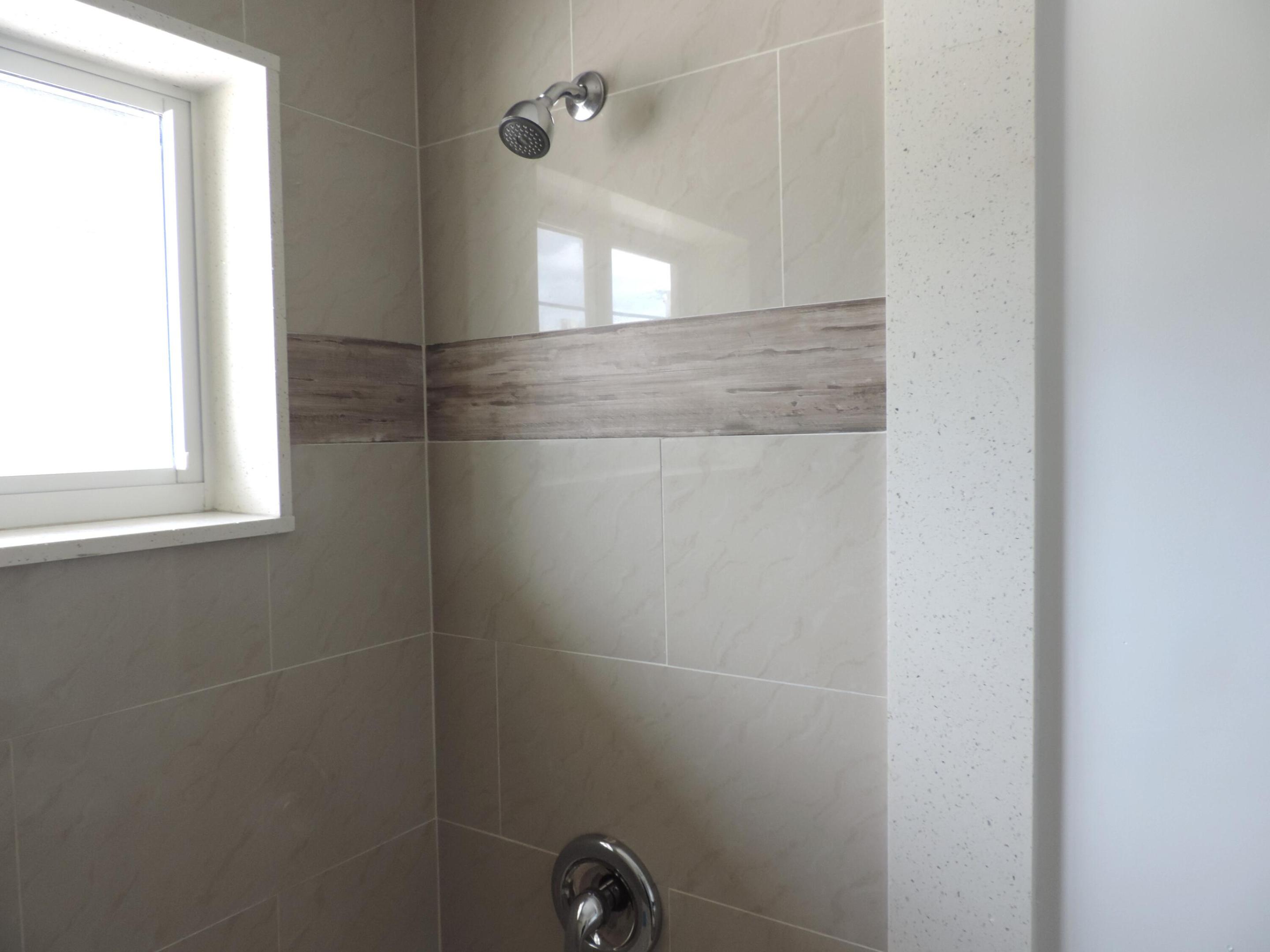 POMPANO ISLES SEC - Residential Lease