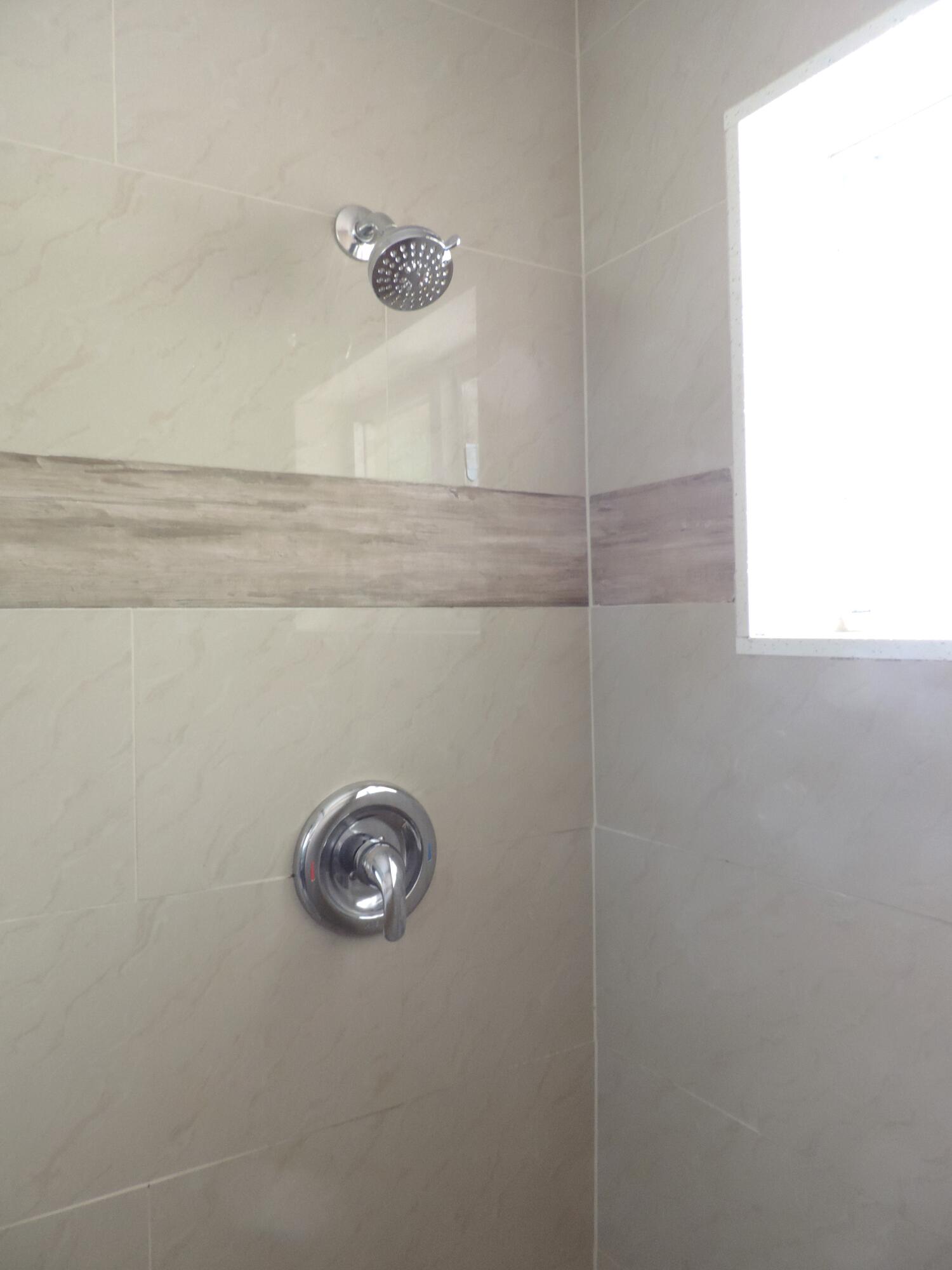 POMPANO ISLES SEC - Residential Lease