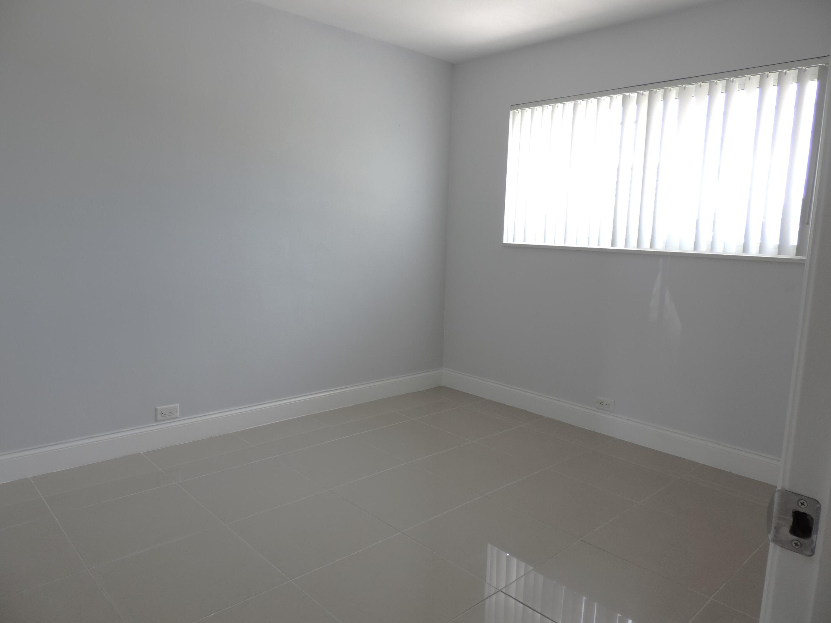 POMPANO ISLES SEC - Residential Lease
