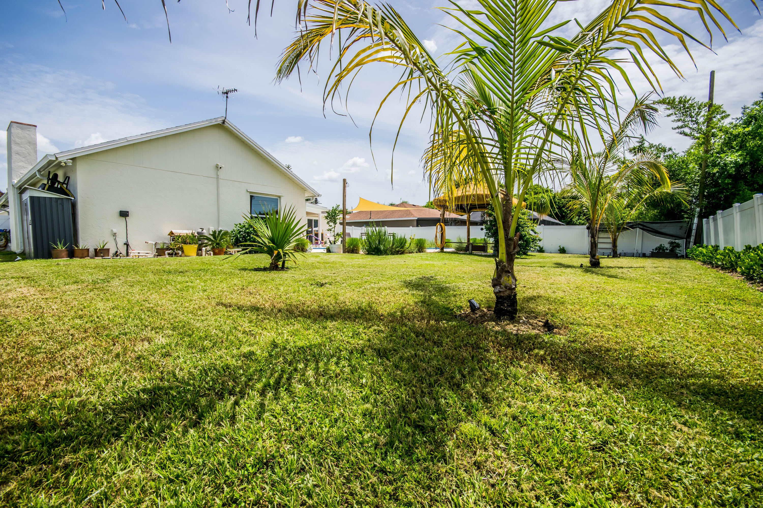 PORT ST LUCIE SECTION 18 - Residential Lease