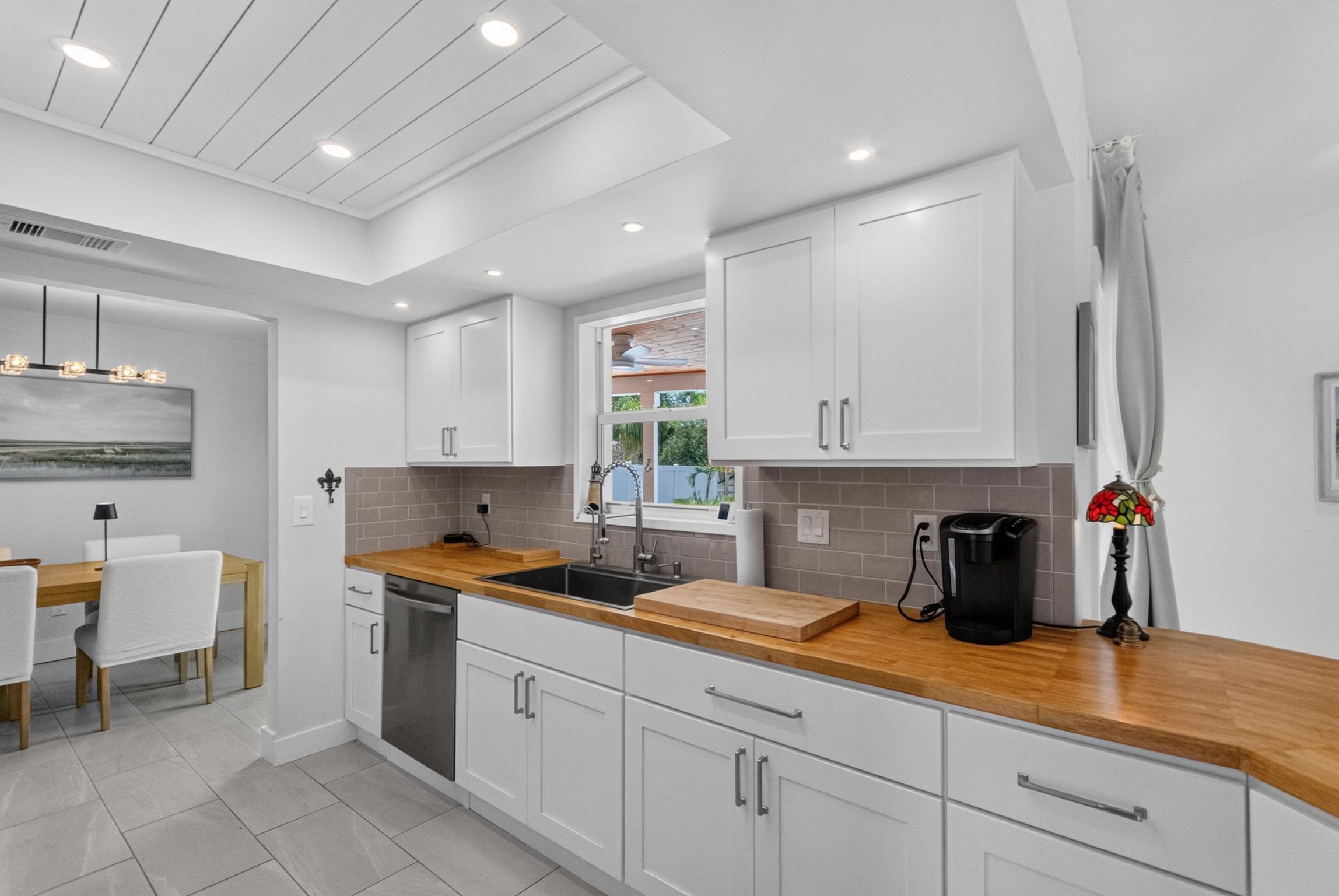 PORT ST LUCIE SECTION 18 - Residential Lease