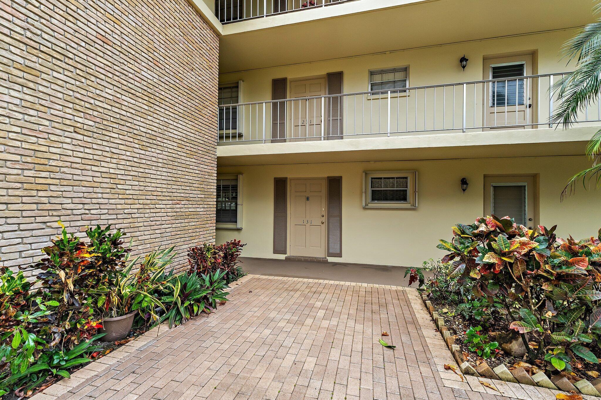 TAMBERLANE 4 CONDO - Residential