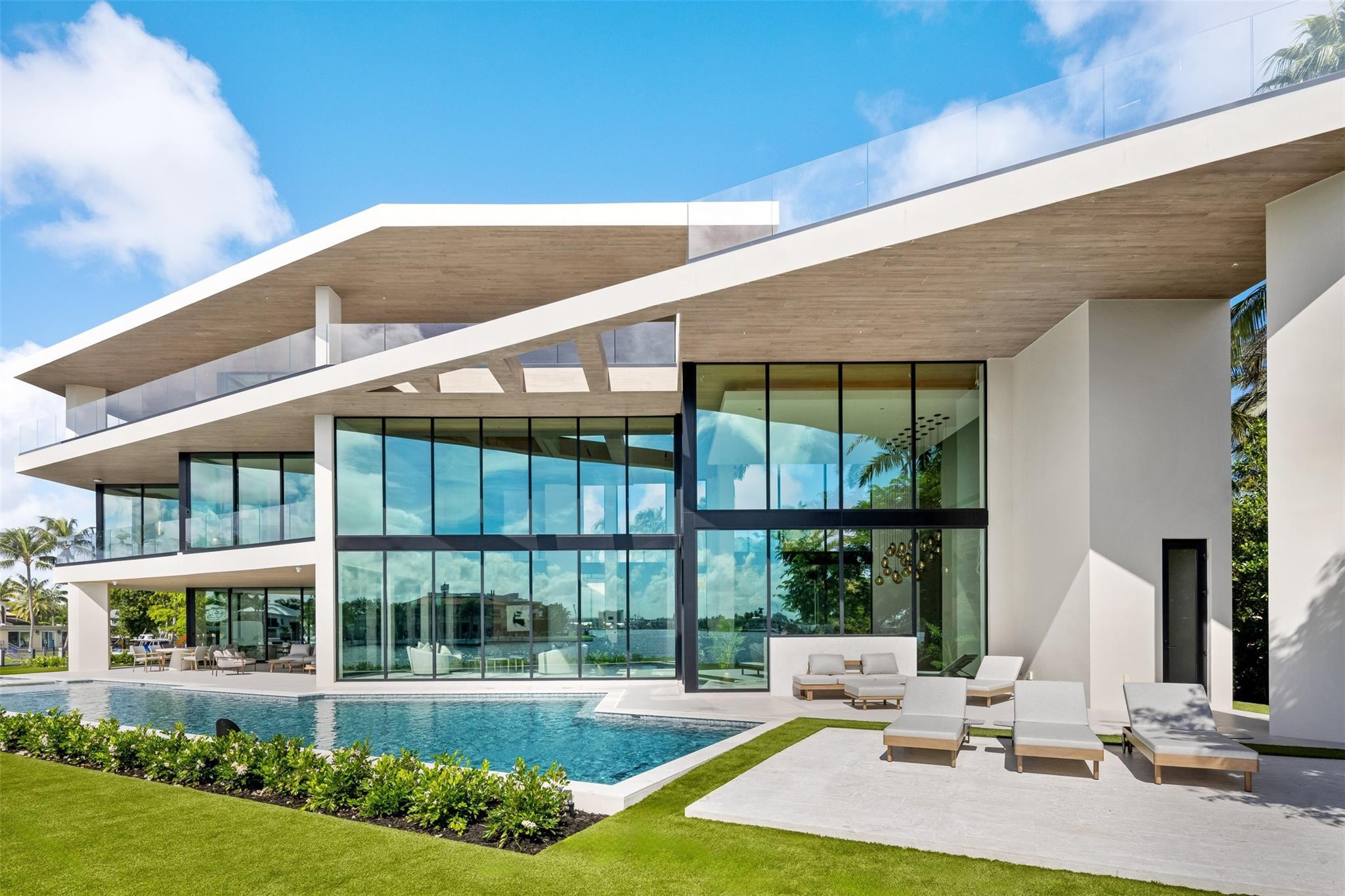 Coral Isles 15-60 B - Residential