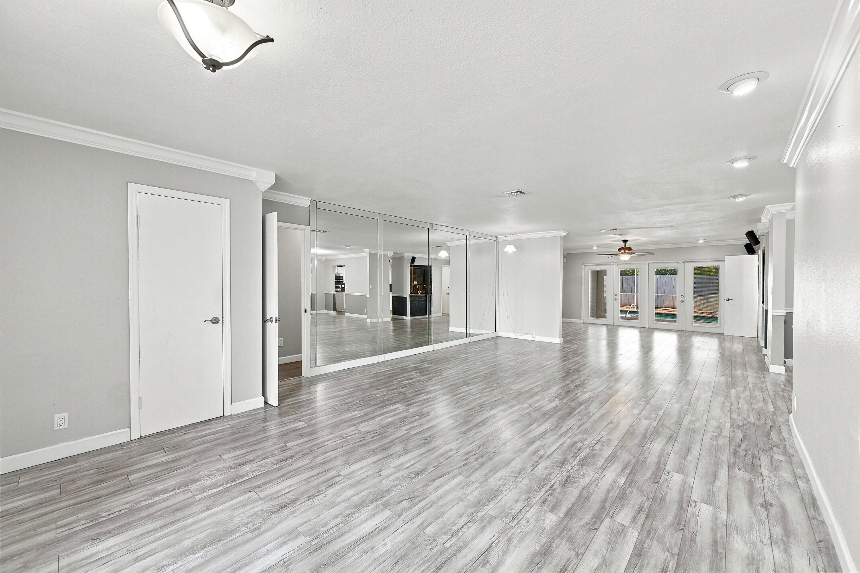 WOODLAND GREENS - Residential