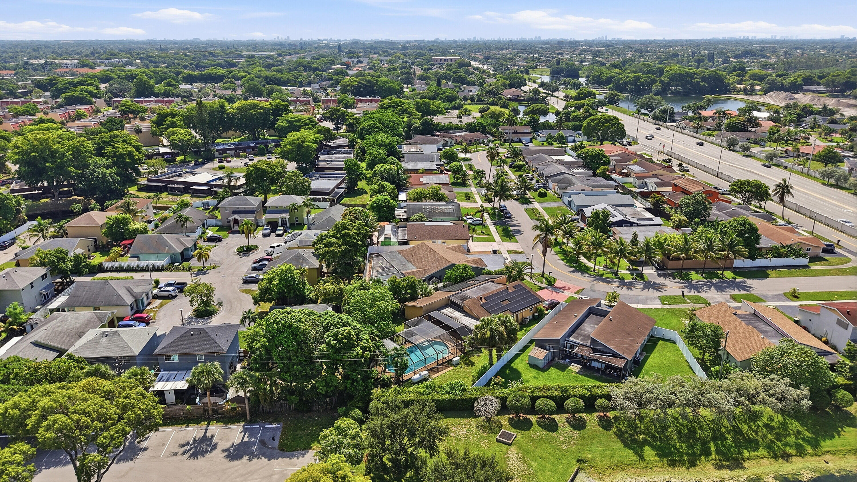 WOODLAND GREENS - Residential