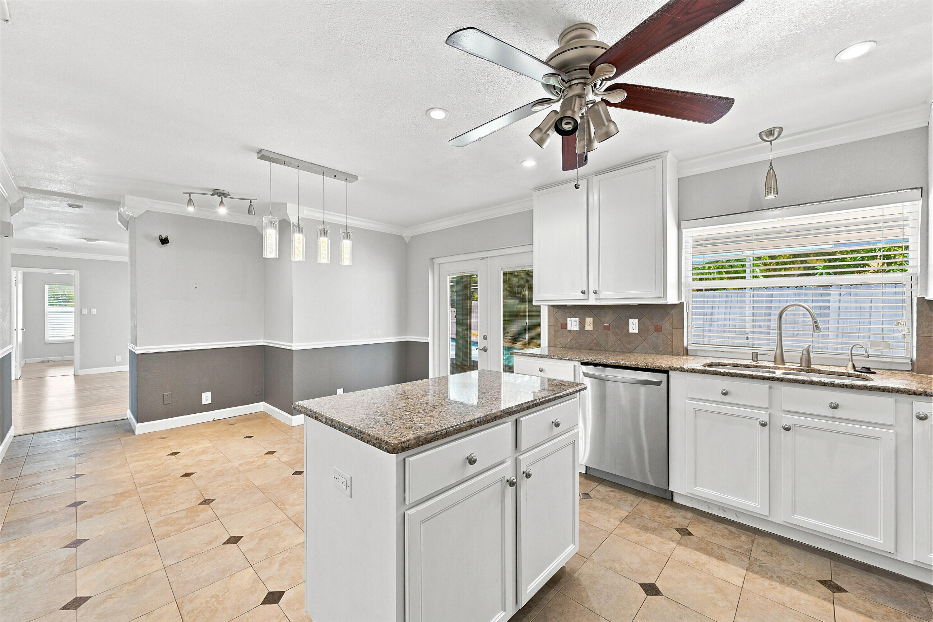 WOODLAND GREENS - Residential
