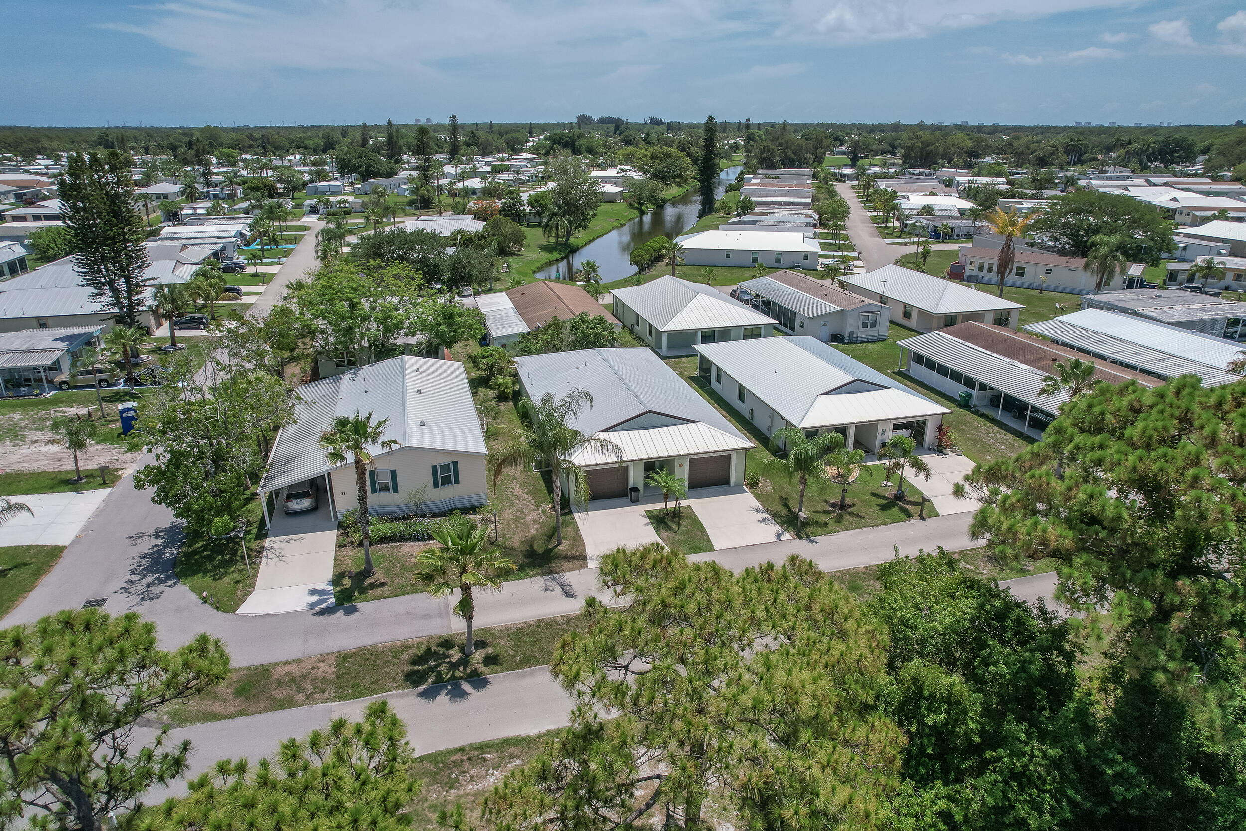 SPANISH LAKES ONE LEASEHOLD ESTATES - Residential