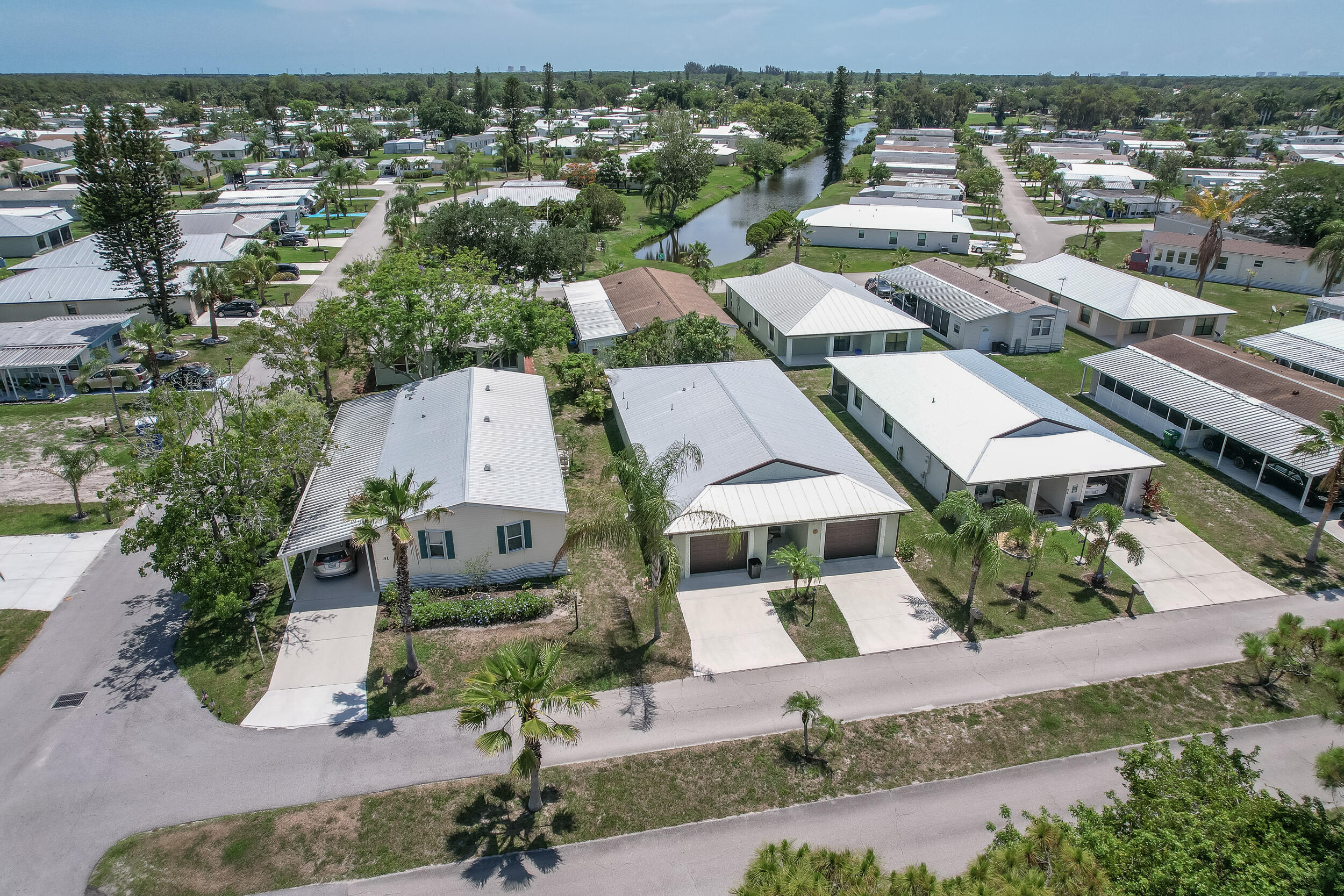 SPANISH LAKES ONE LEASEHOLD ESTATES - Residential